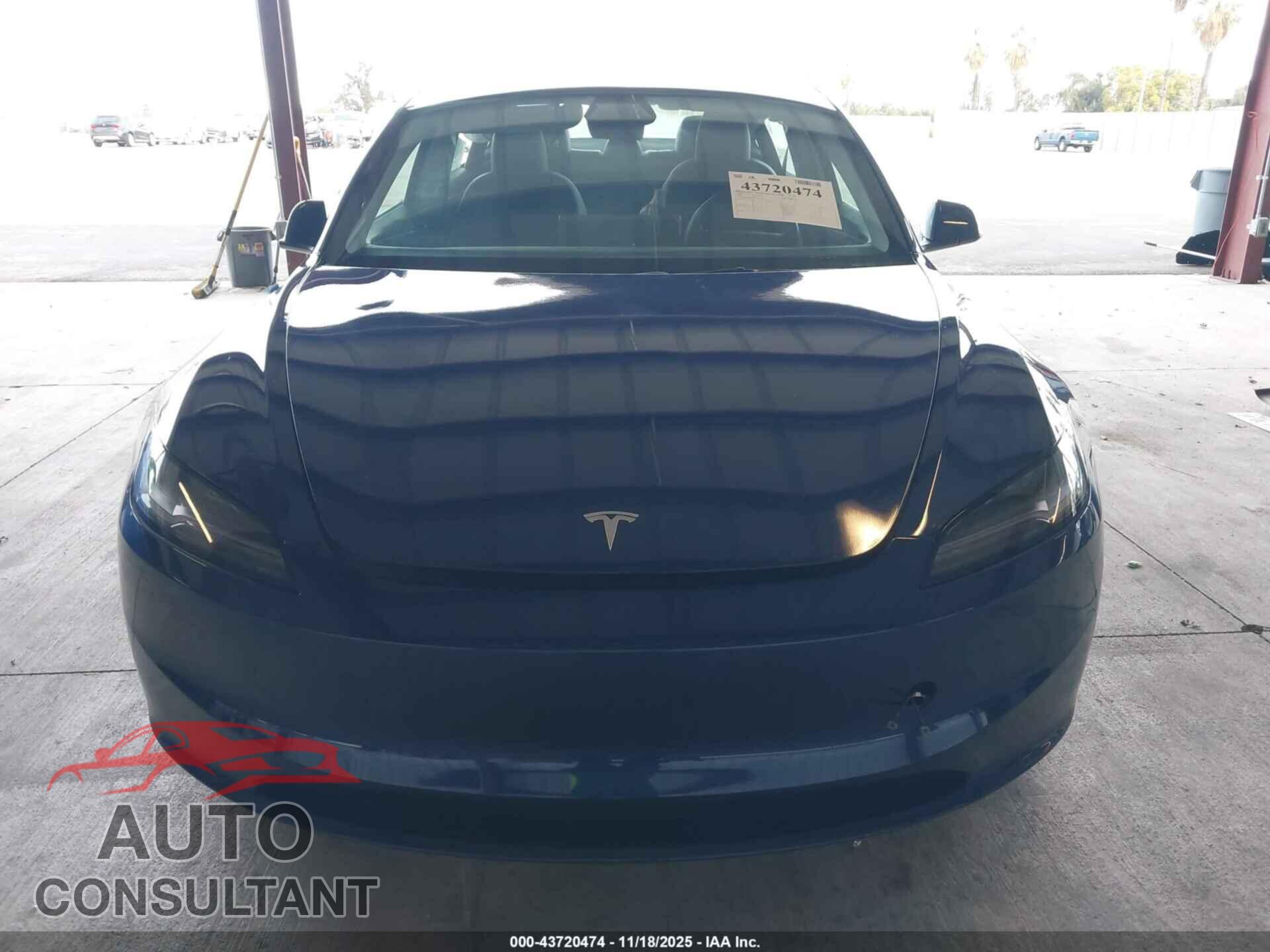 TESLA MODEL 3 2024 - 5YJ3E1EB4RF747954
