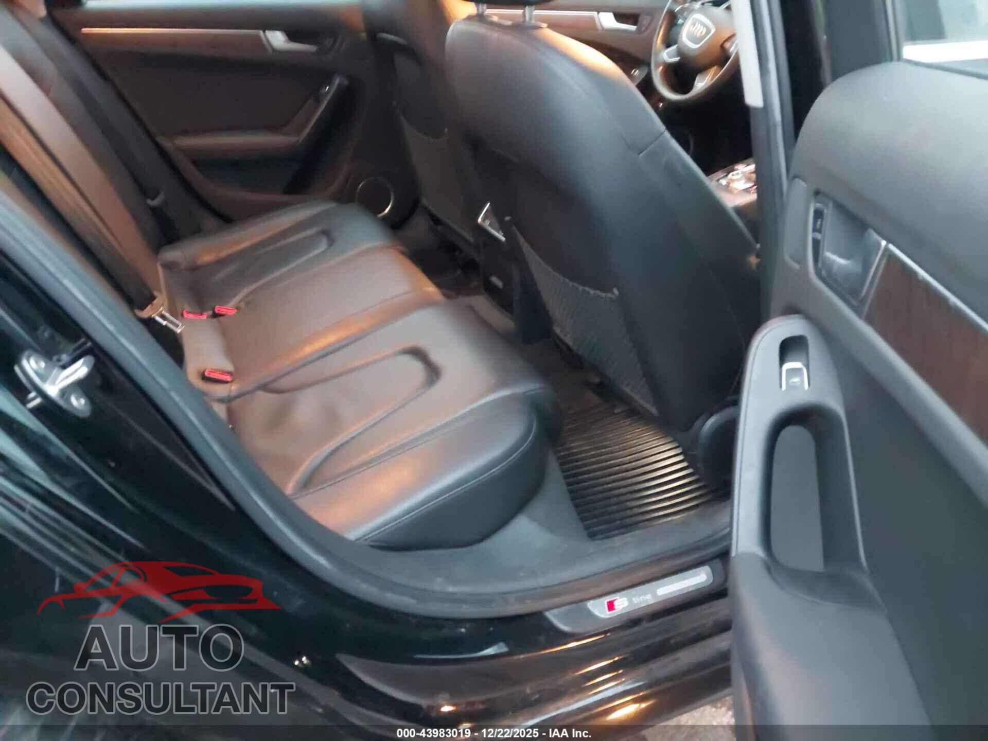 AUDI A4 2014 - WAUFFAFL0EN012317