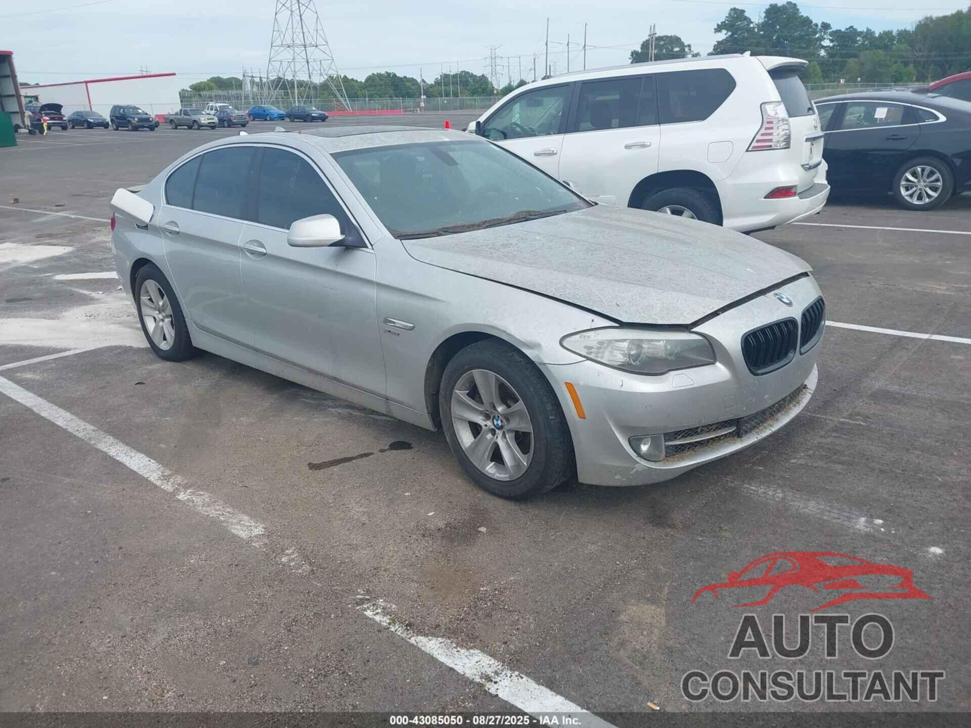 BMW 528I 2012 - WBAXH5C53CDW02641