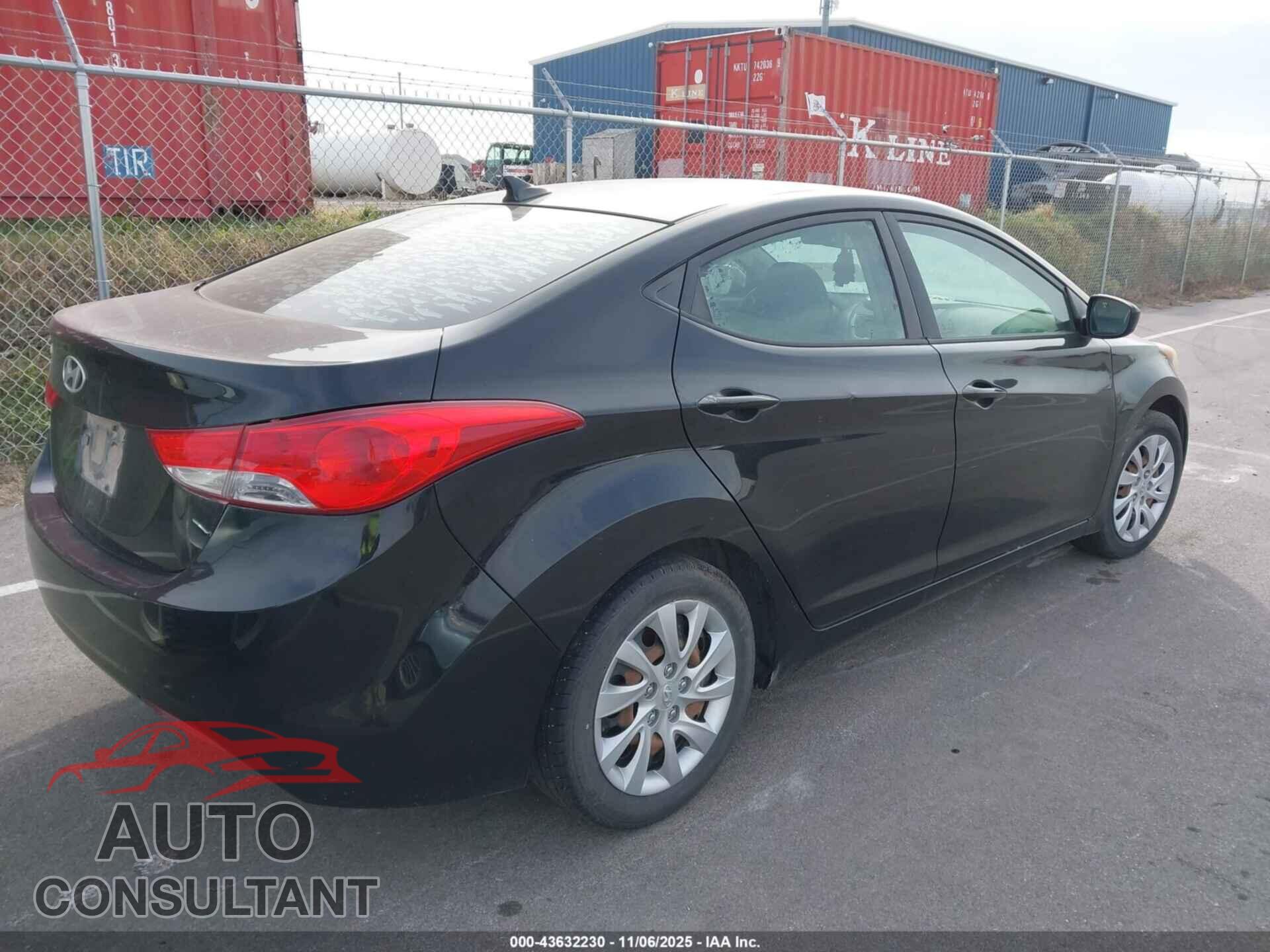 HYUNDAI ELANTRA 2012 - 5NPDH4AE3CH111838
