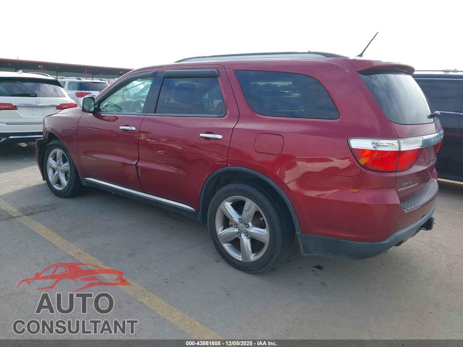 DODGE DURANGO 2013 - 1C4SDHET8DC678255
