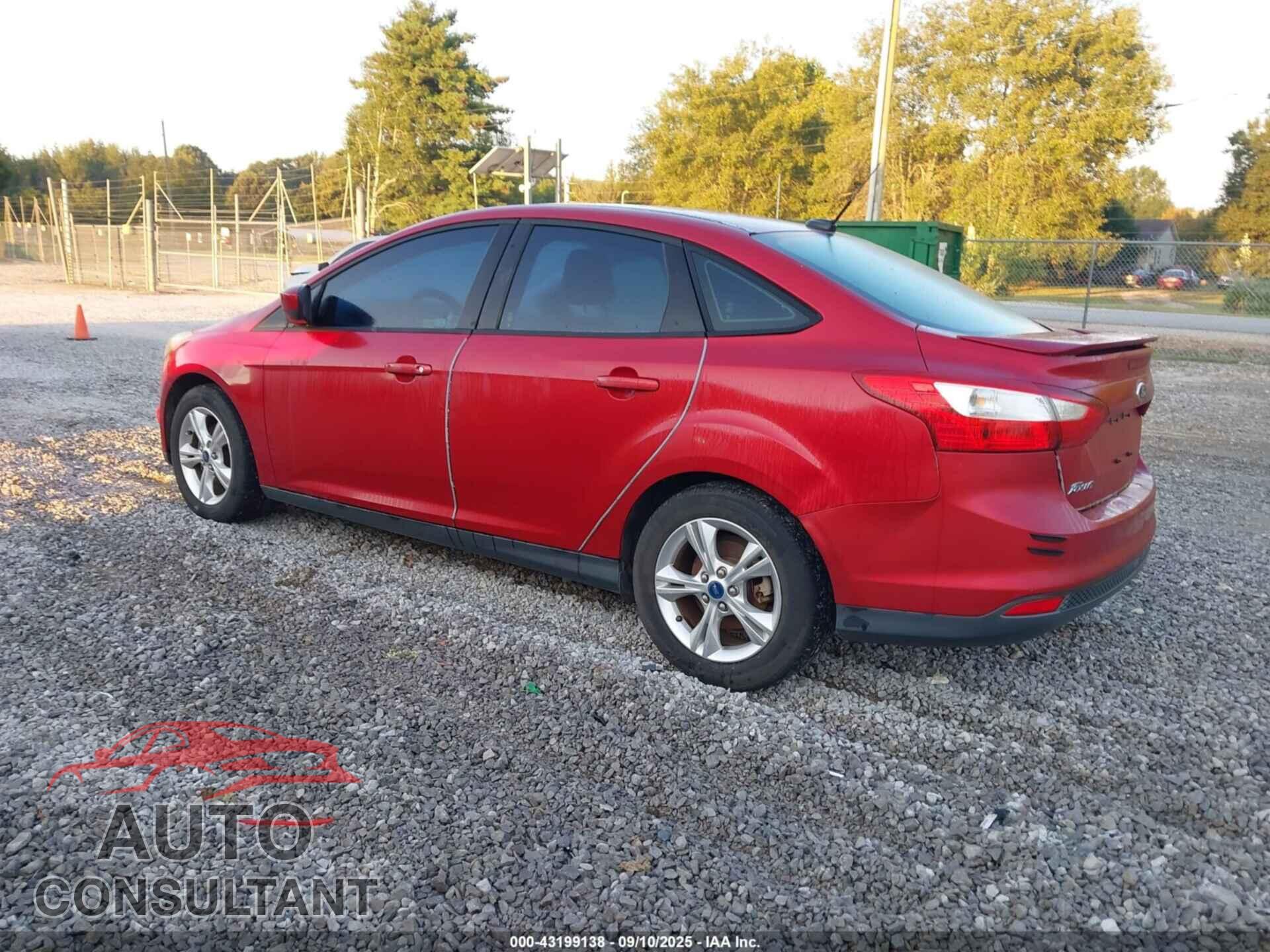 FORD FOCUS 2012 - 1FAHP3F24CL335554