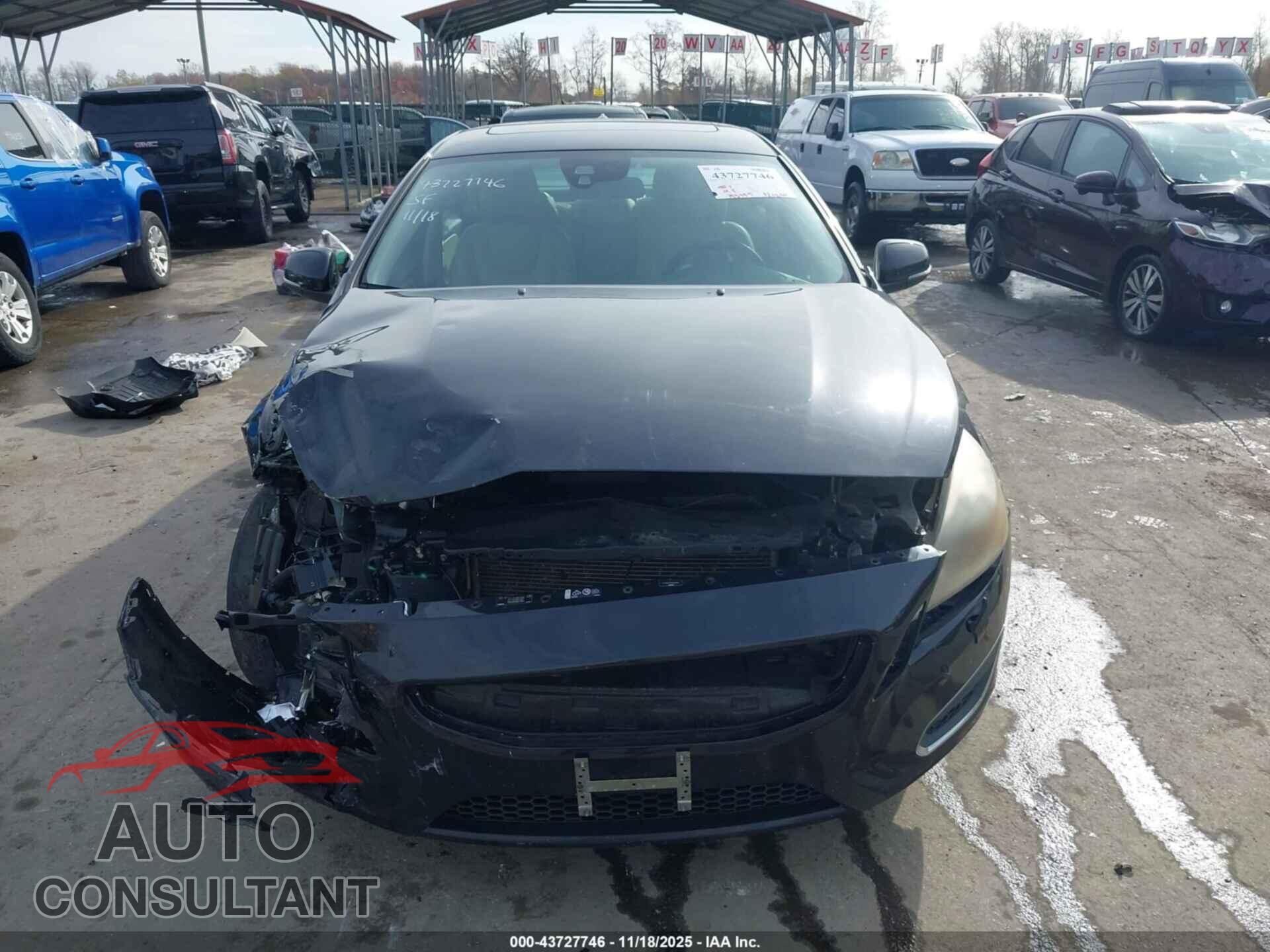 VOLVO S60 2012 - YV1622FS0C2043068