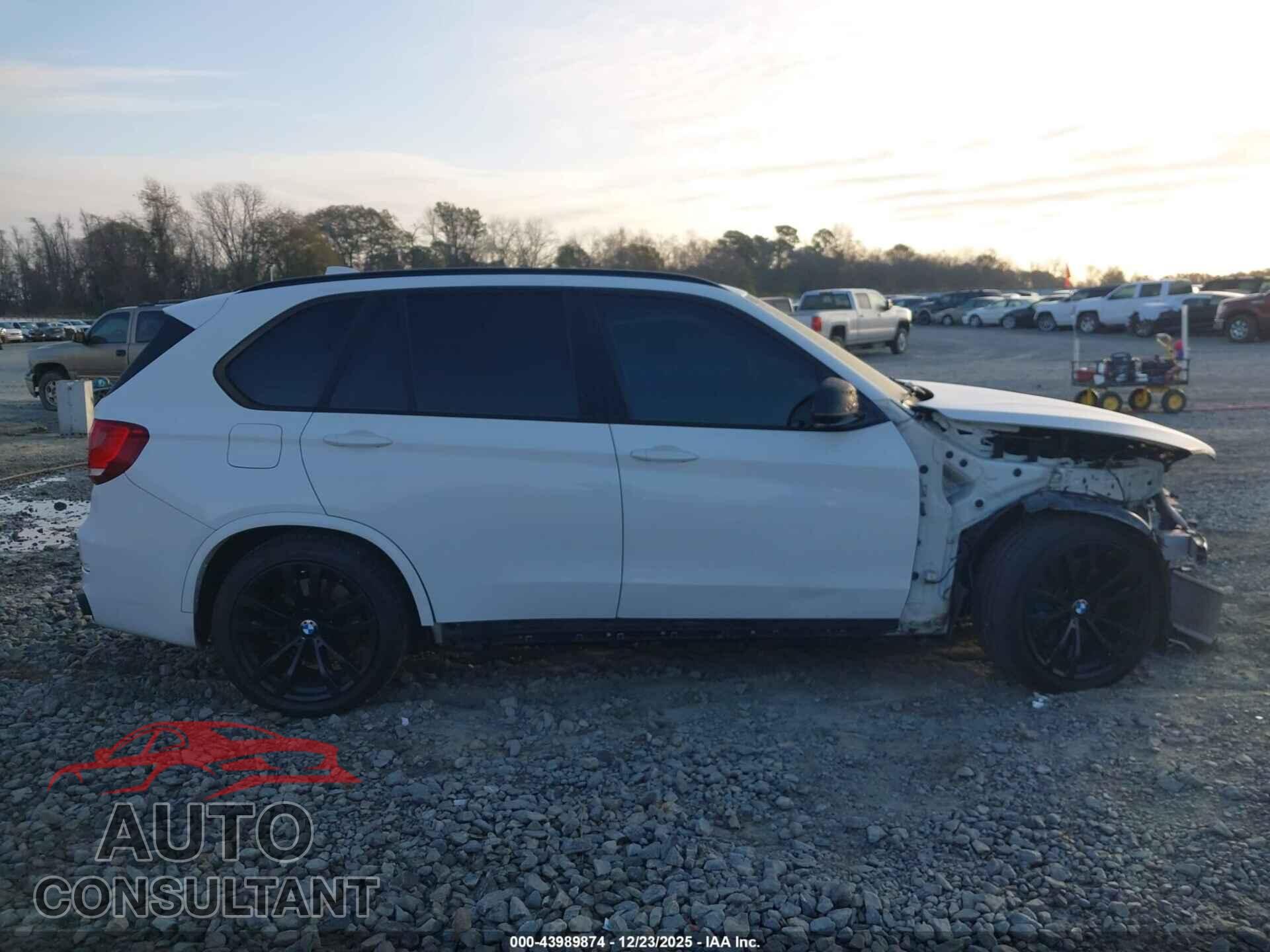 BMW X5 2015 - 5UXKR6C55F0J78664