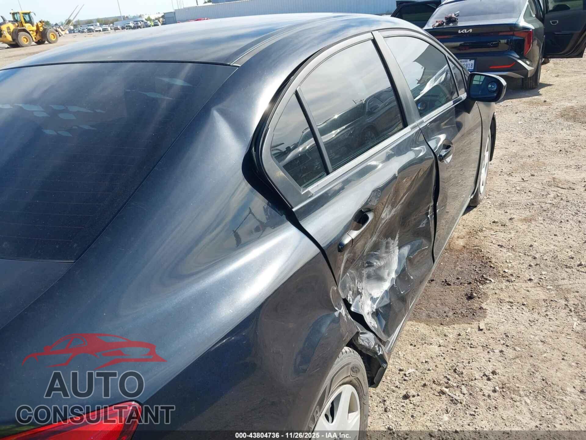 HONDA CIVIC 2015 - 2HGFB2F52FH529264