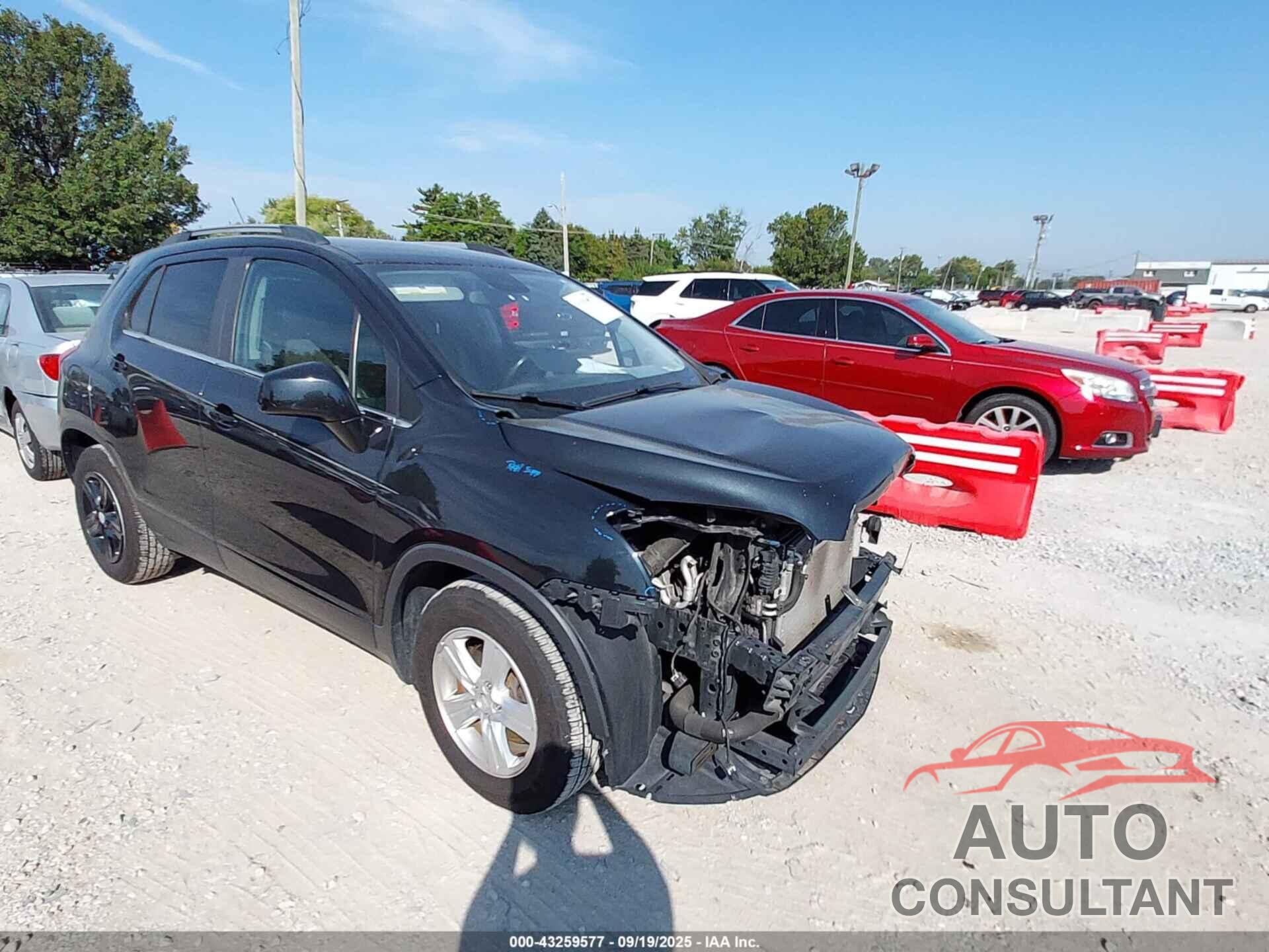 CHEVROLET TRAX 2015 - 3GNCJLSB2FL225369