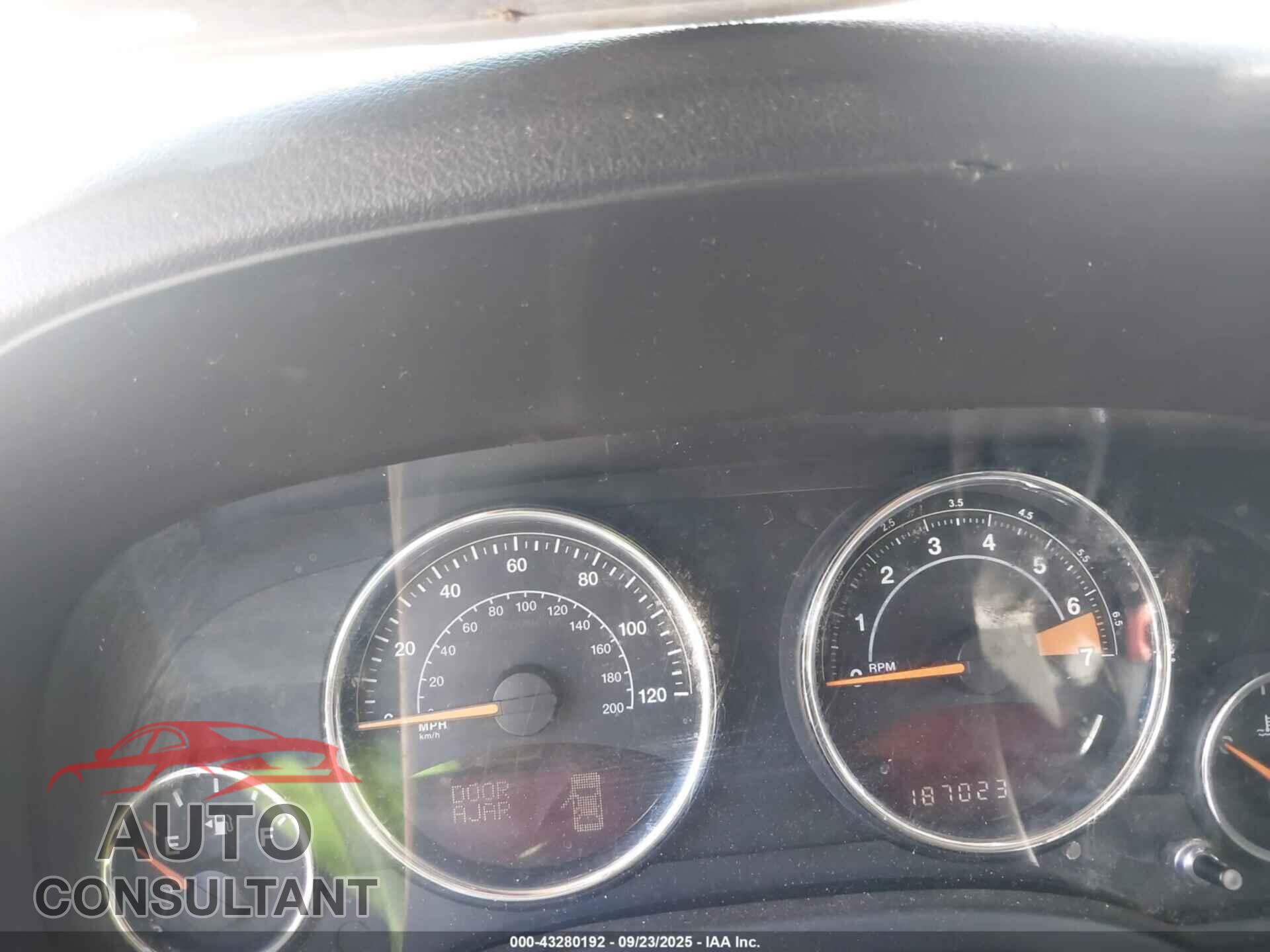 JEEP COMPASS 2014 - 1C4NJDCB7ED728390