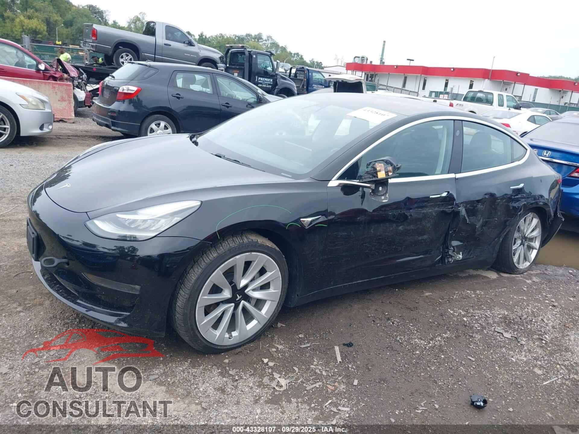TESLA MODEL 3 2018 - 5YJ3E1EA9JF046855