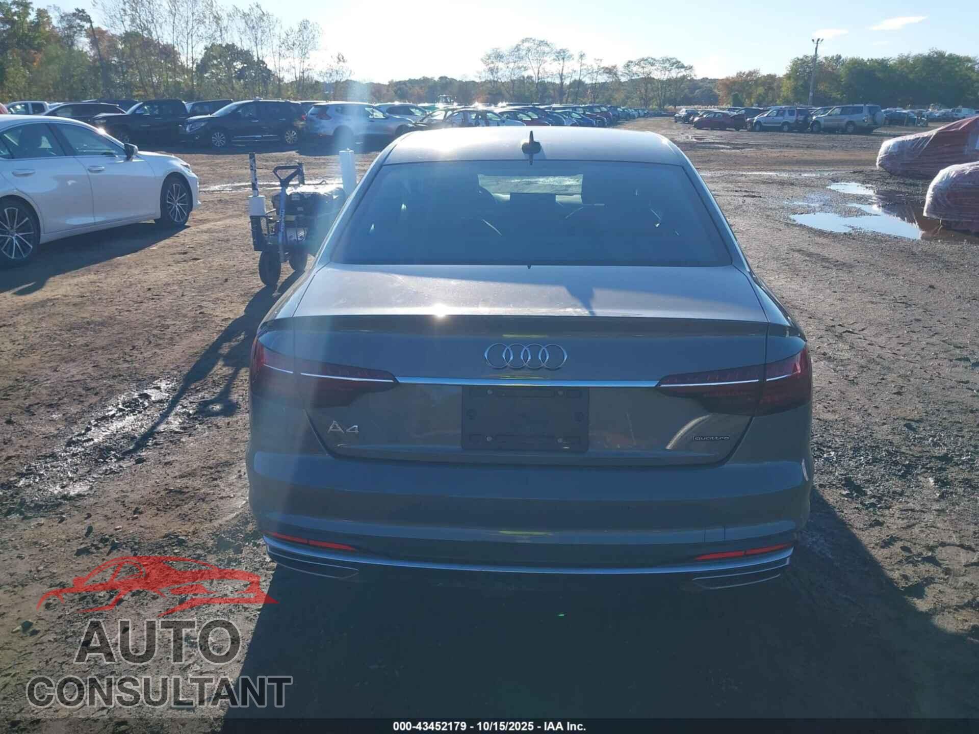 AUDI A4 2024 - WAUDAAF48RN007810
