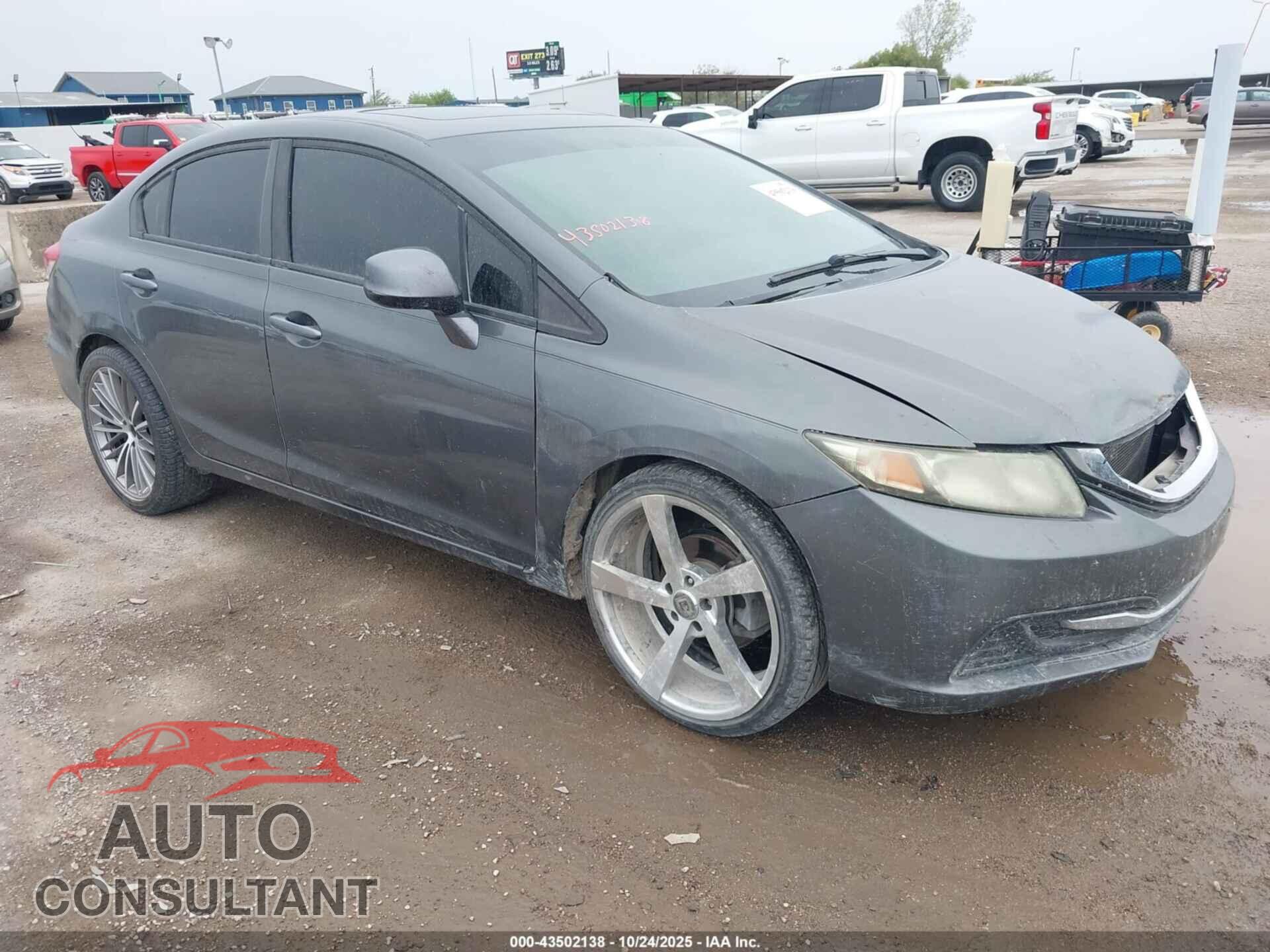 HONDA CIVIC 2013 - 2HGFB2F84DH501182