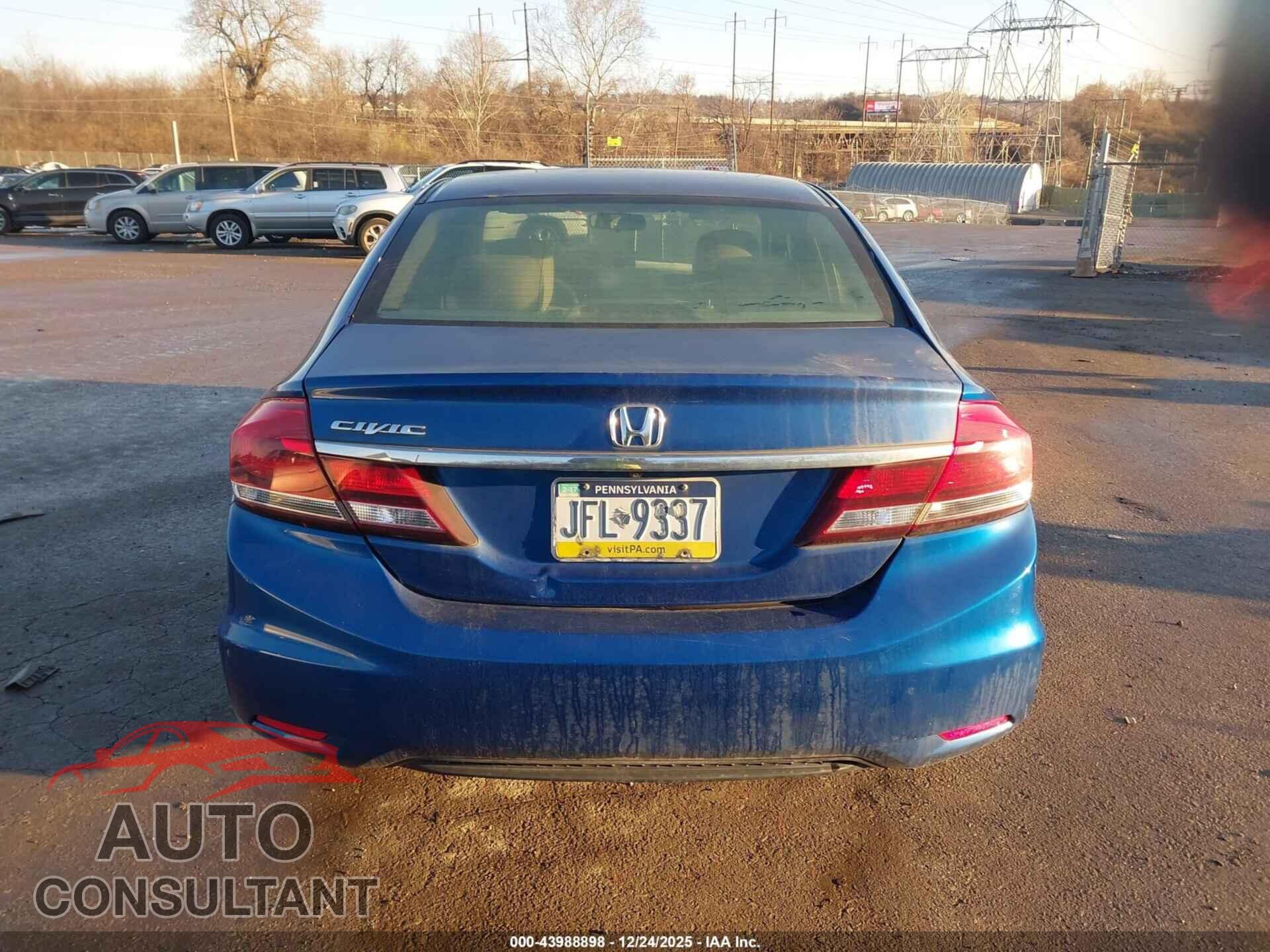 HONDA CIVIC 2013 - 19XFB2F57DE214869