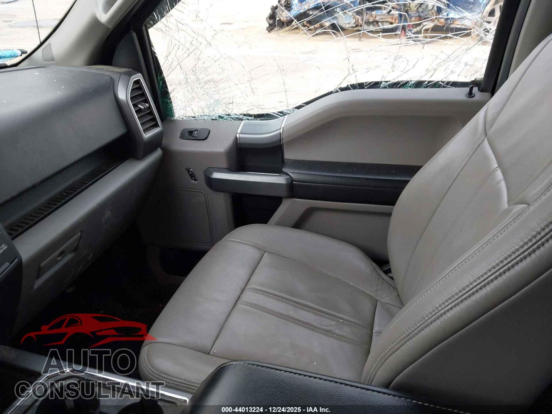 FORD F-150 2018 - 1FTEW1EG9JFA29253