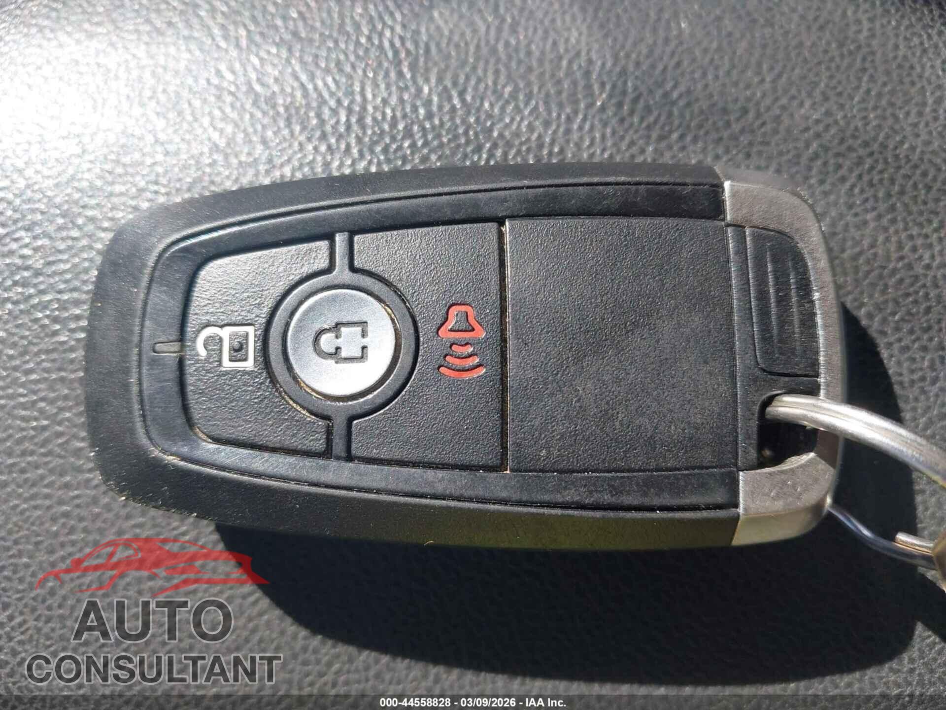FORD ESCAPE 2020 - 1FMCU9G69LUA07618