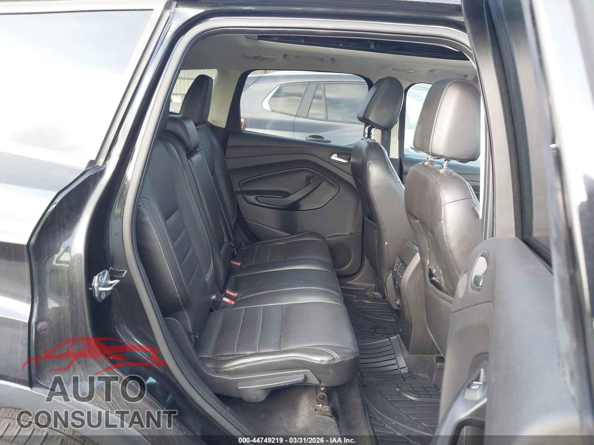 FORD ESCAPE 2013 - 1FMCU0H92DUA87205