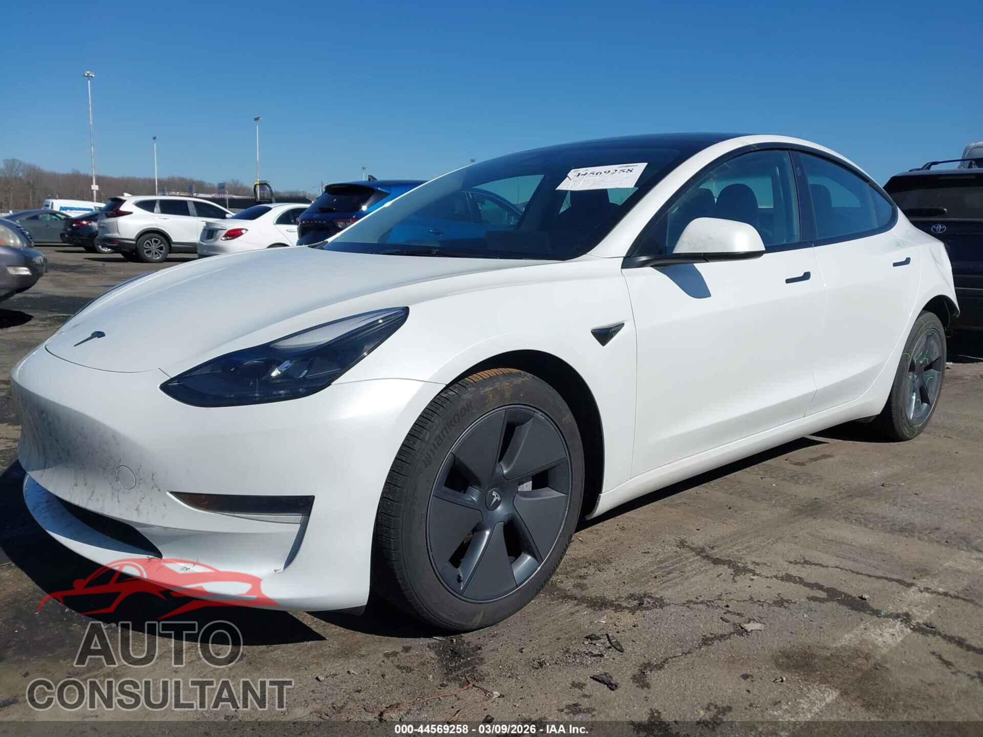 TESLA MODEL 3 2023 - 5YJ3E1EAXPF661102