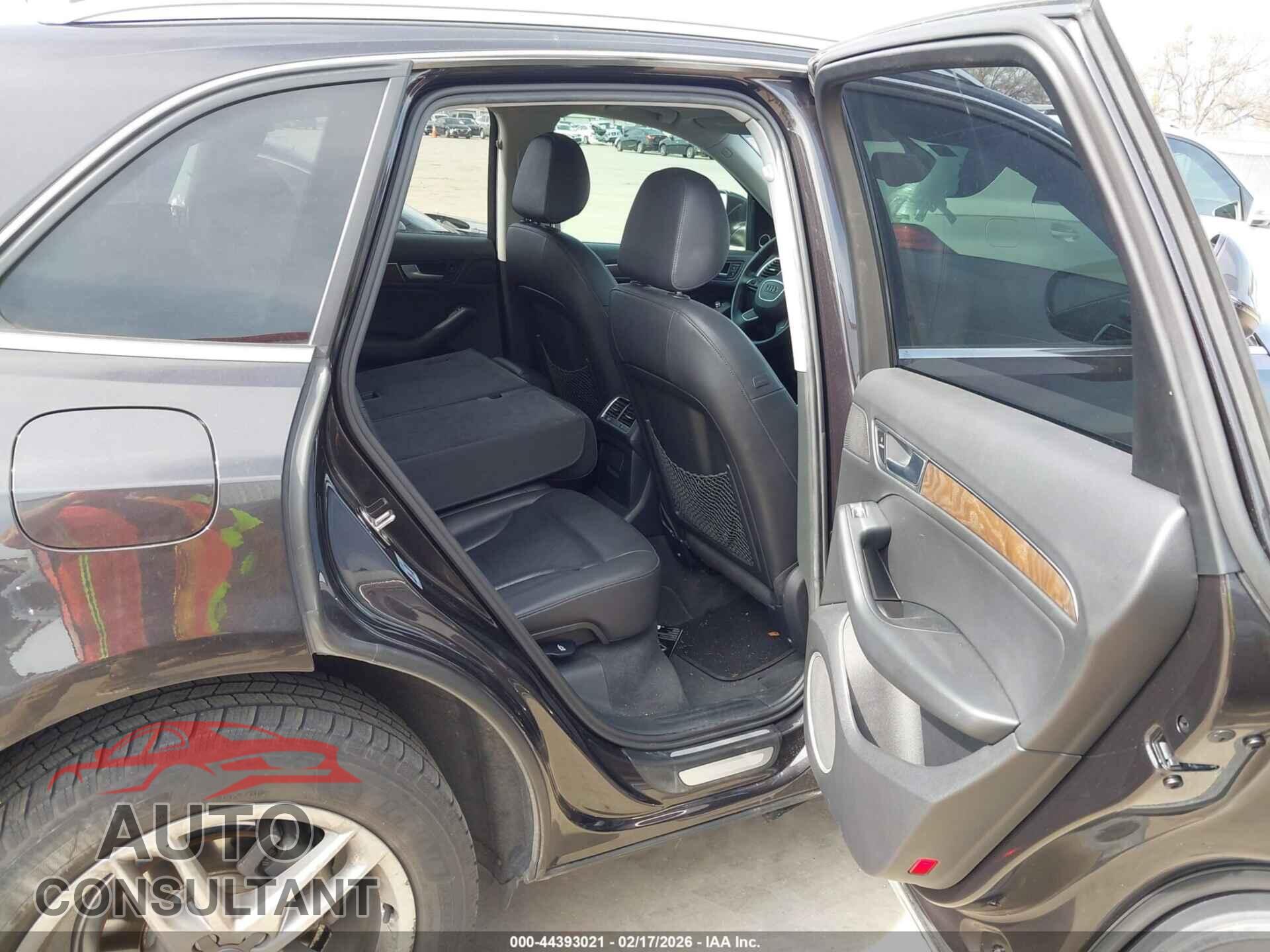 AUDI Q5 2014 - WA1LFAFP2EA014533