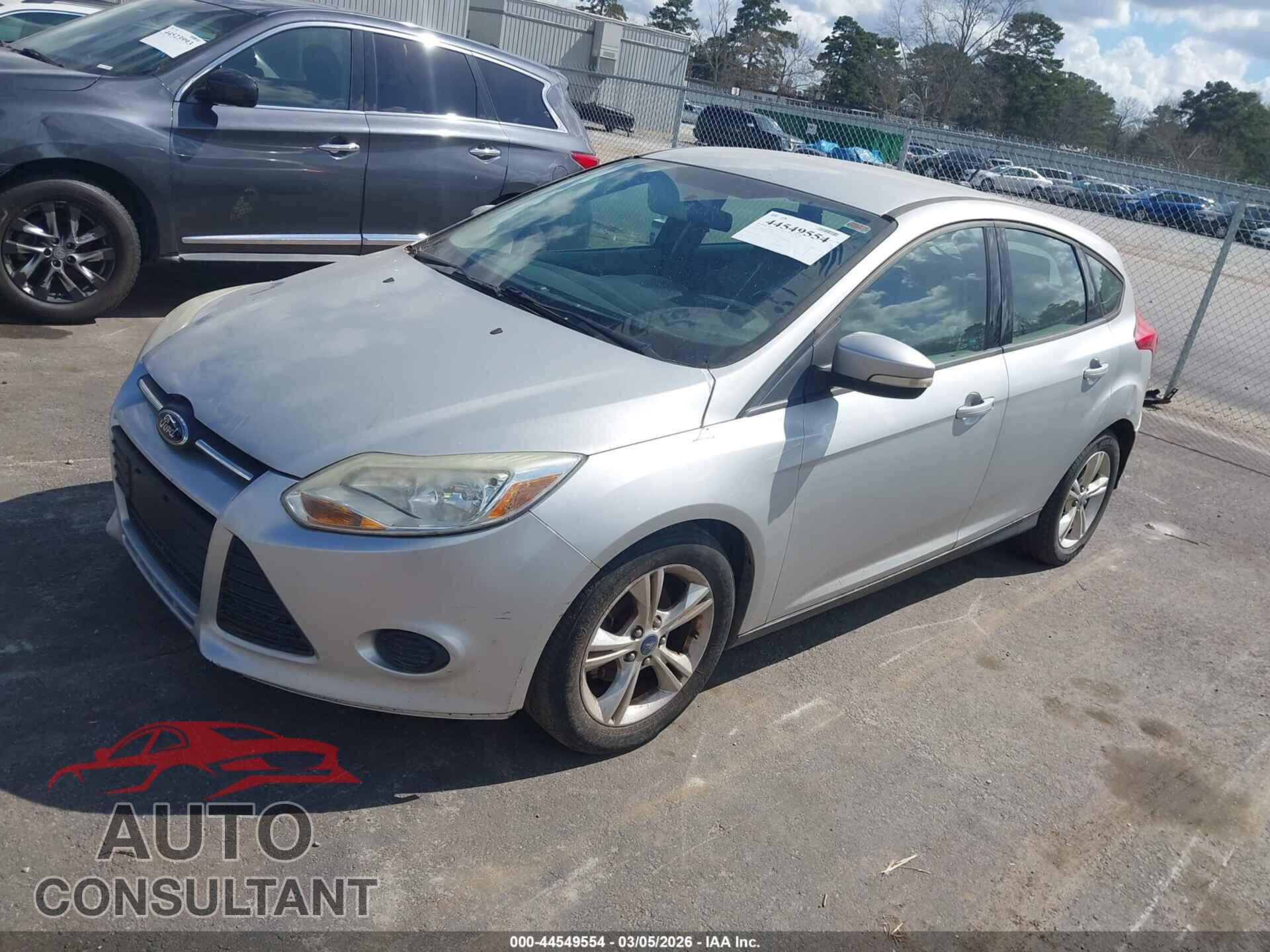 FORD FOCUS 2013 - 1FADP3K24DL120987