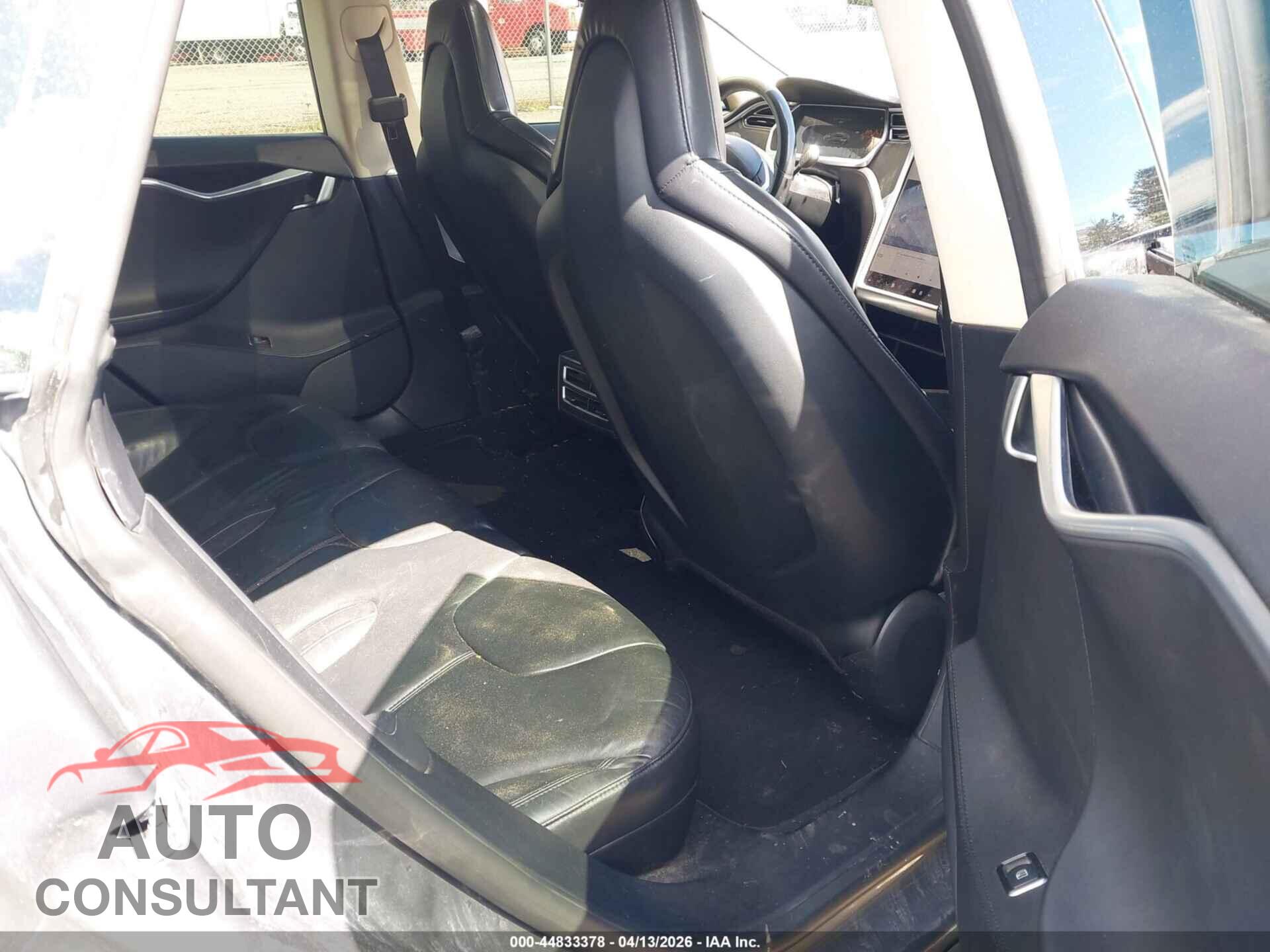 TESLA MODEL S 2013 - 5YJSA1CN4DFP13610