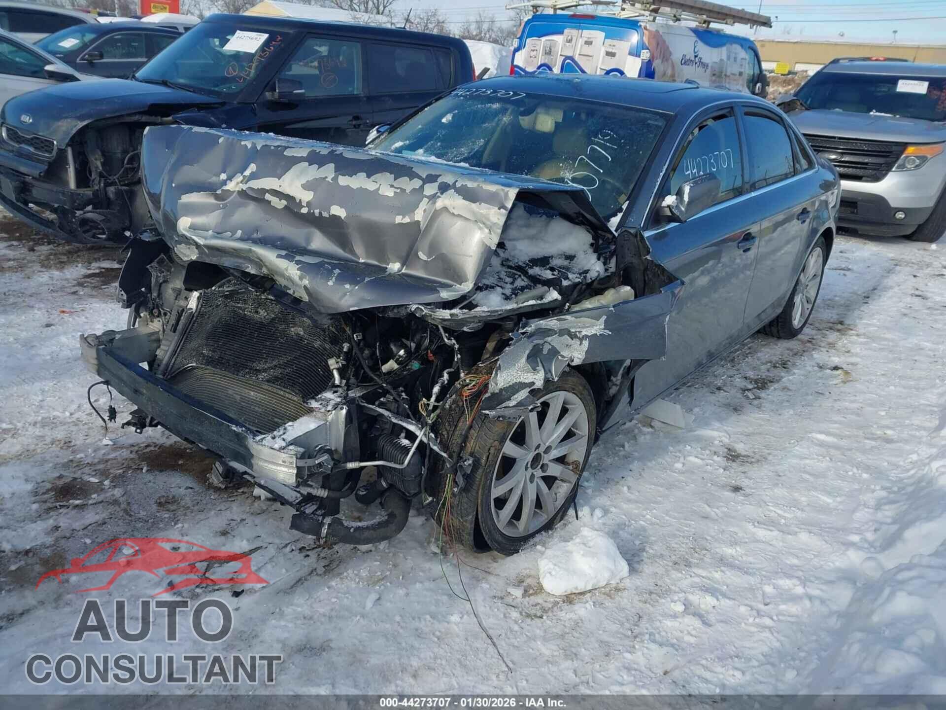 AUDI A4 2013 - WAUFFAFL8DN007719