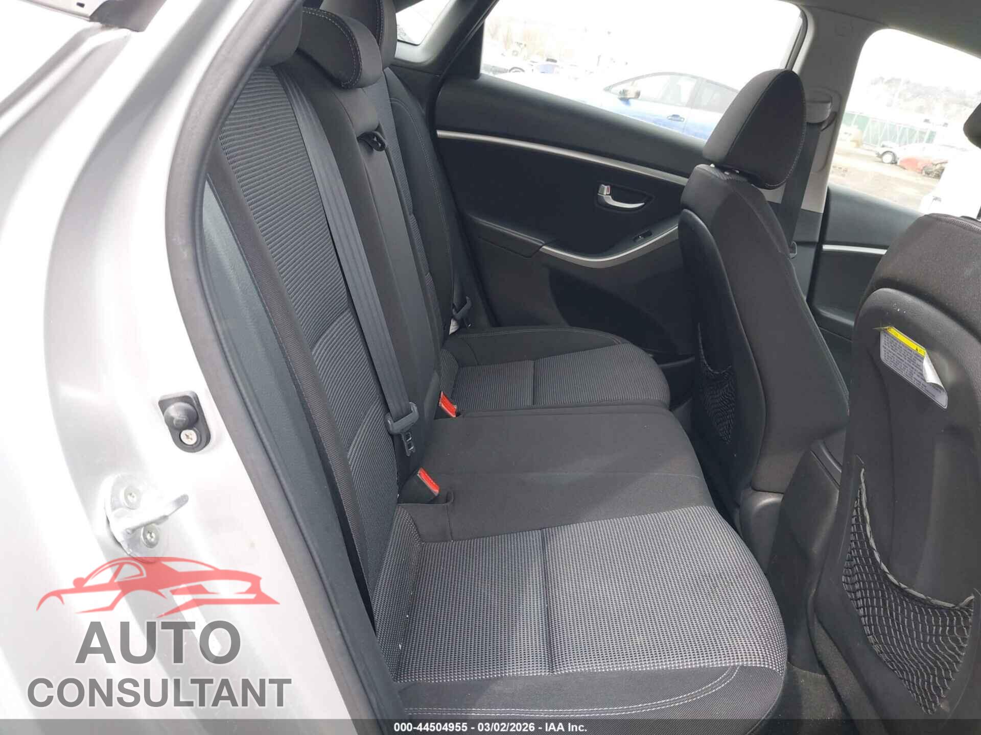 HYUNDAI ELANTRA GT 2013 - KMHD35LE9DU048751