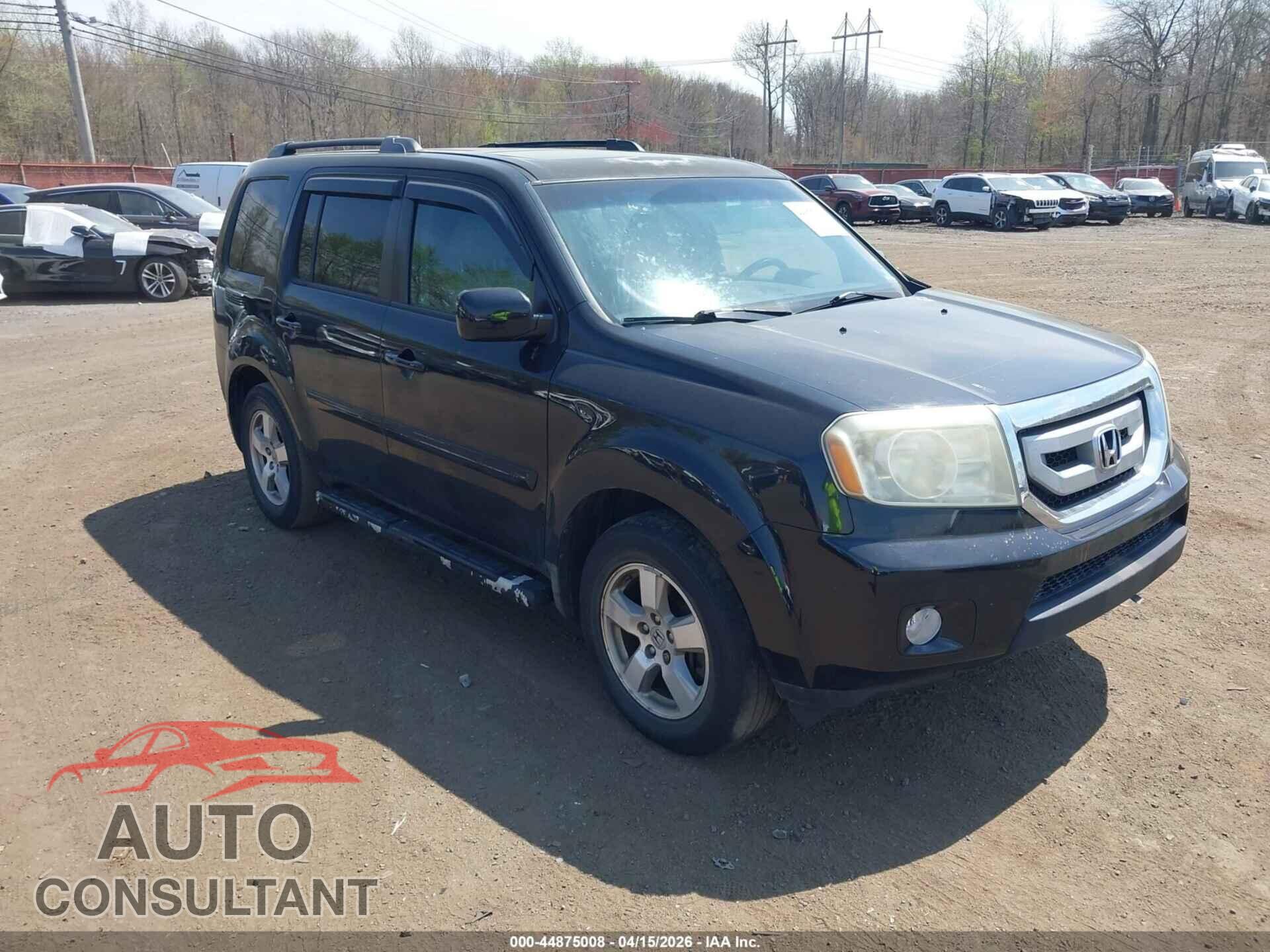 HONDA PILOT 2011 - 5FNYF4H68BB036623