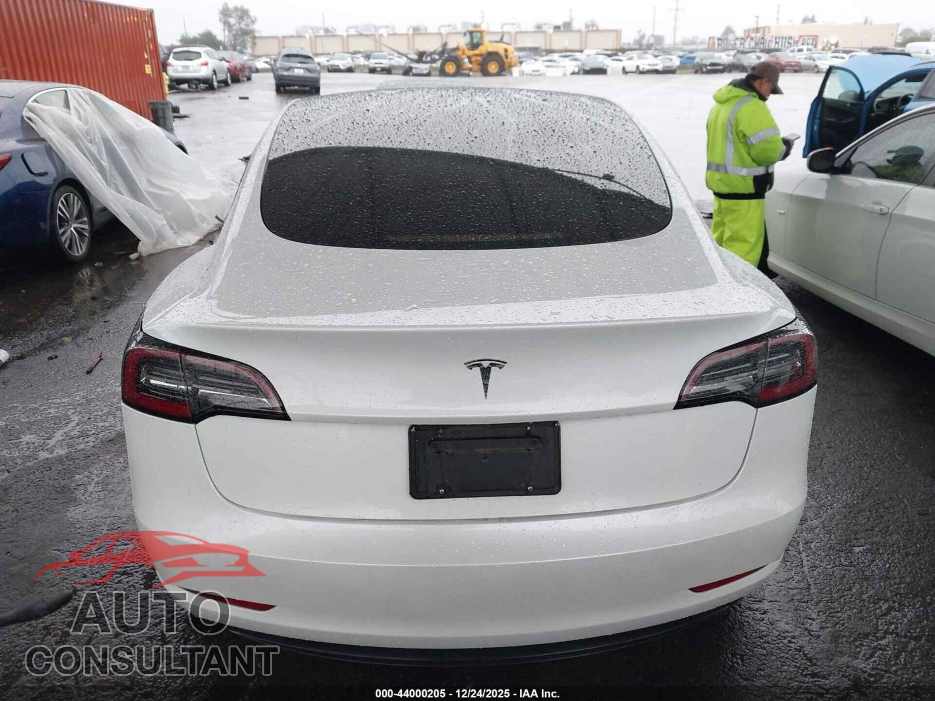 TESLA MODEL 3 2023 - 5YJ3E1EA2PF459029