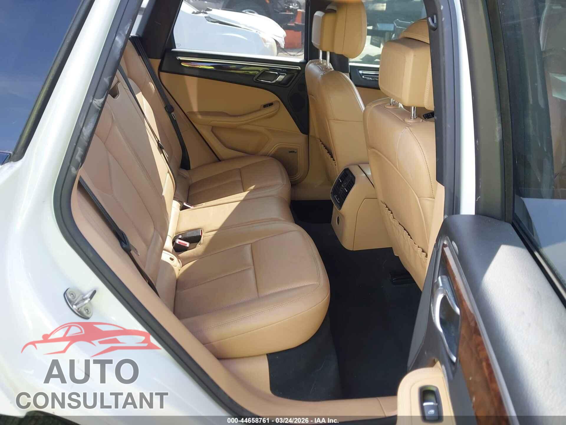 PORSCHE MACAN 2018 - WP1AB2A53JLB35637