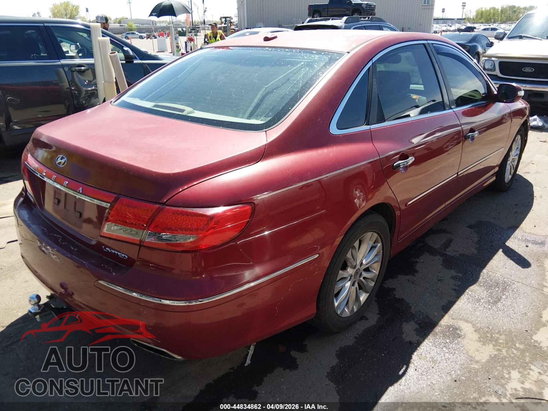 HYUNDAI AZERA 2011 - KMHFC4DF0BA526189