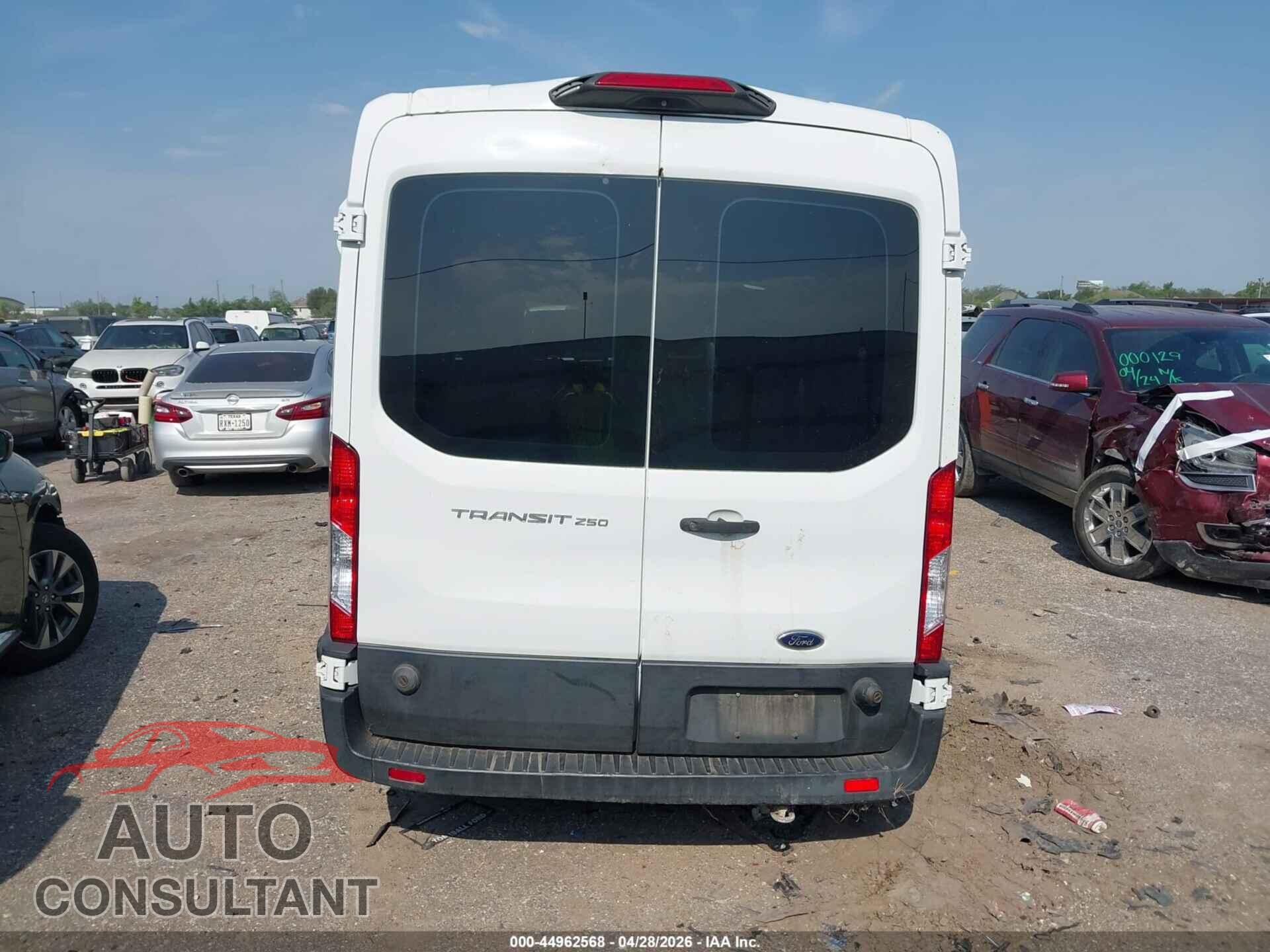 FORD TRANSIT-250 2019 - 1FTYR2CM2KKA87975