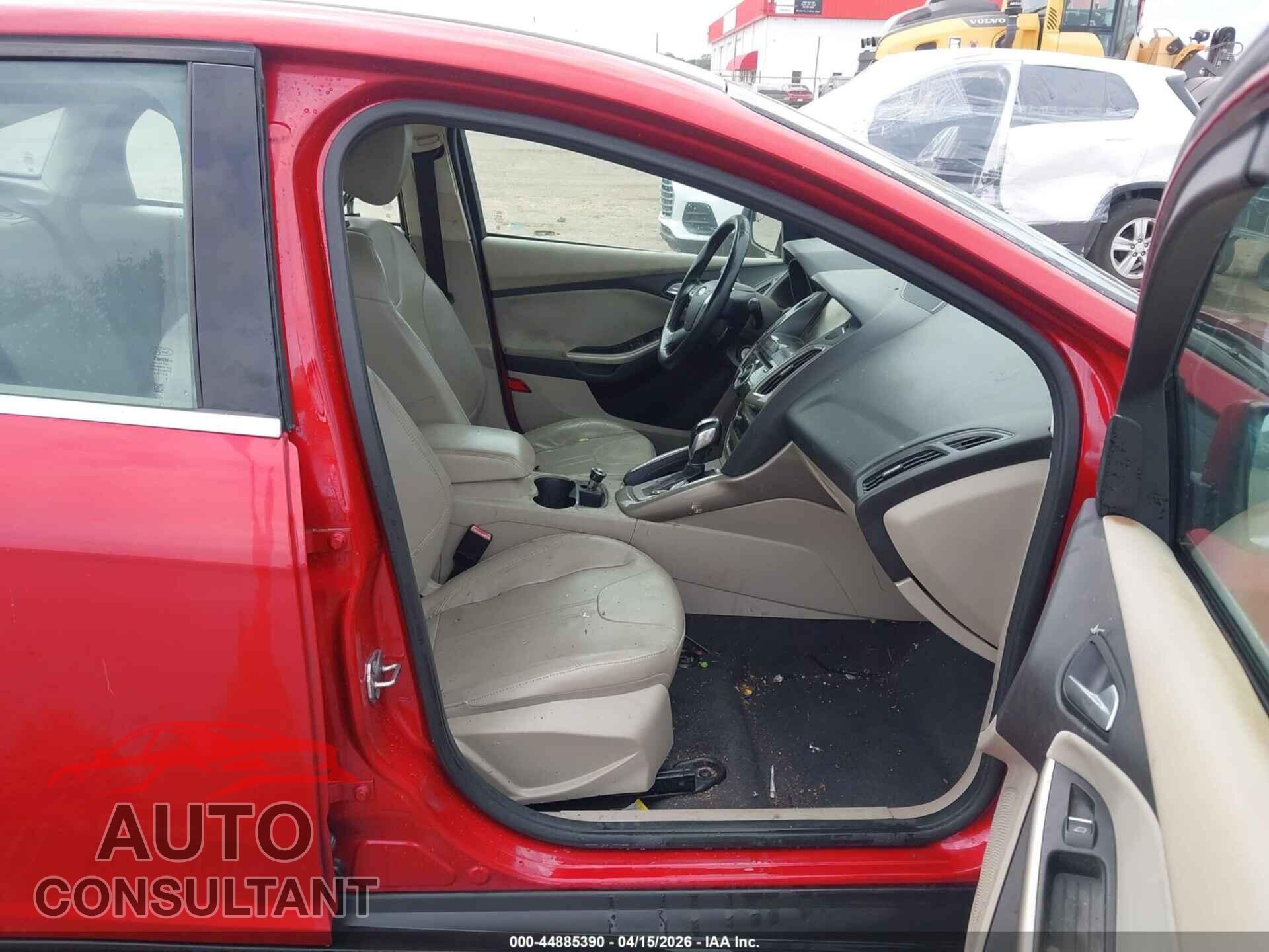 FORD FOCUS 2012 - 1FAHP3H20CL308493