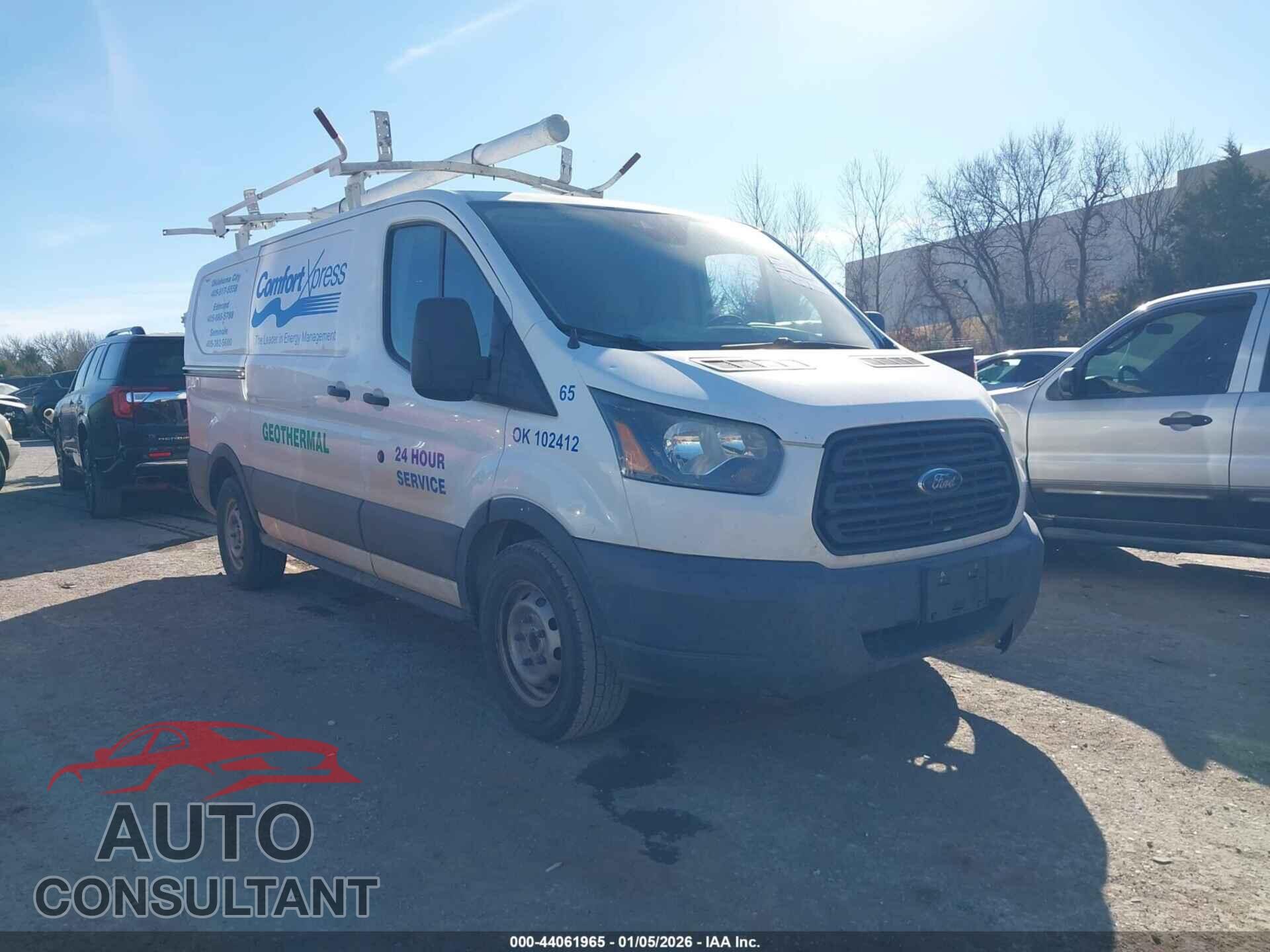 FORD TRANSIT-150 2017 - 1FTYE1YM2HKA55468