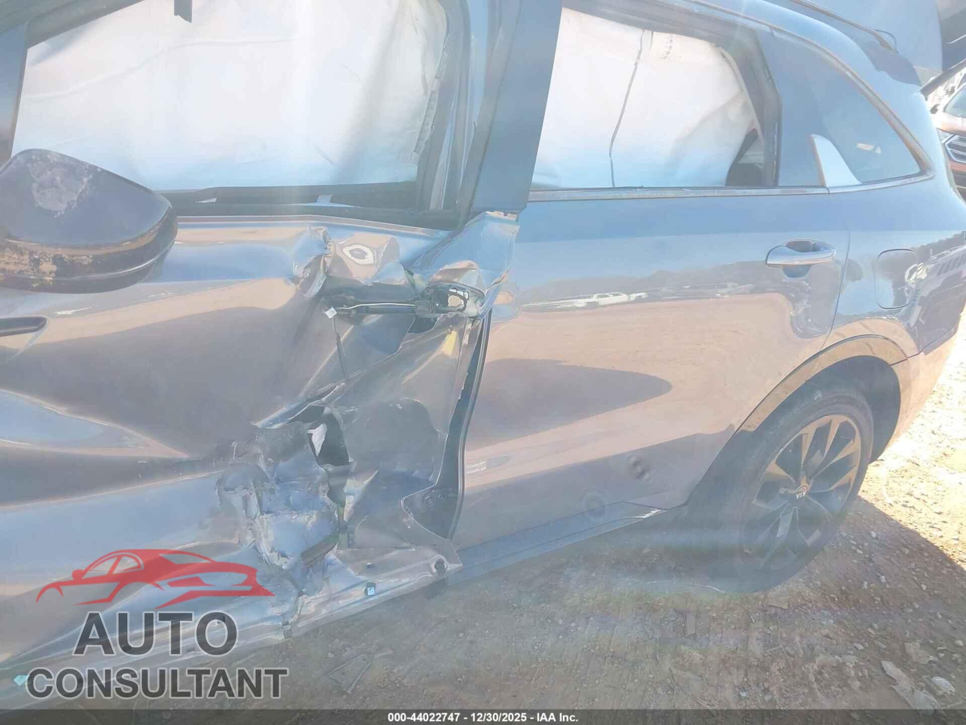 KIA SORENTO 2021 - 5XYRKDLF5MG046027