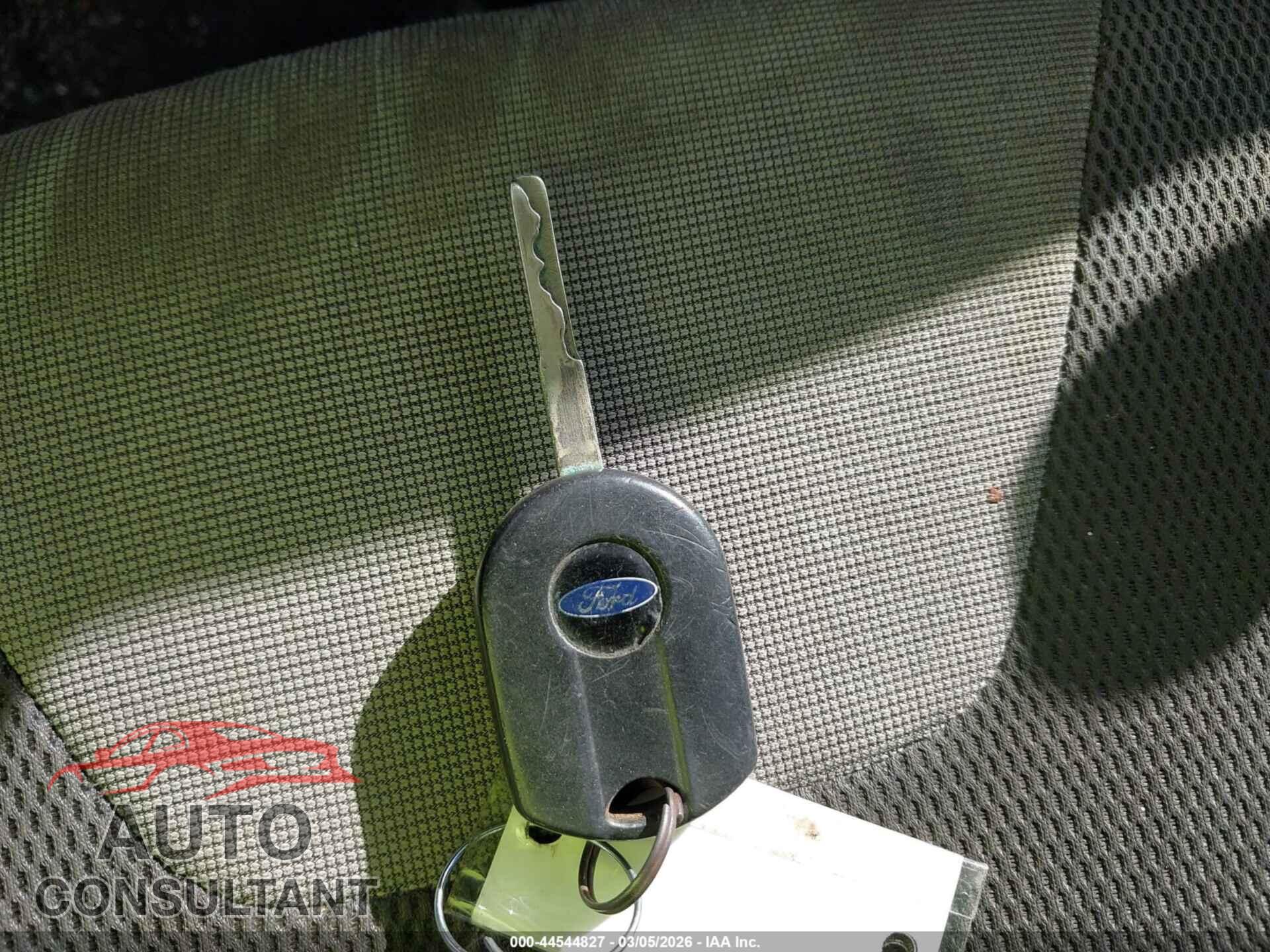 FORD FOCUS 2012 - 1FAHP3F29CL447119