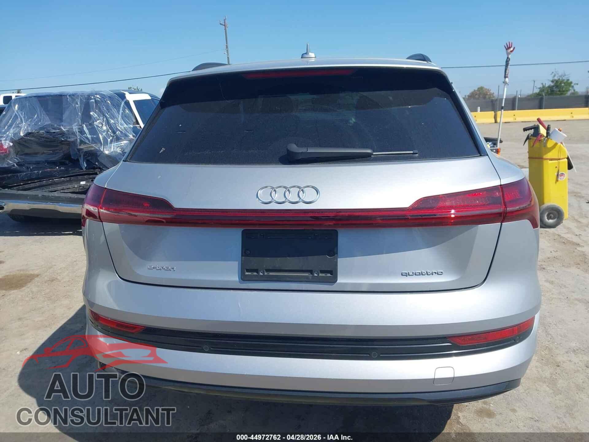 AUDI E-TRON 2021 - WA1AAAGE8MB025564
