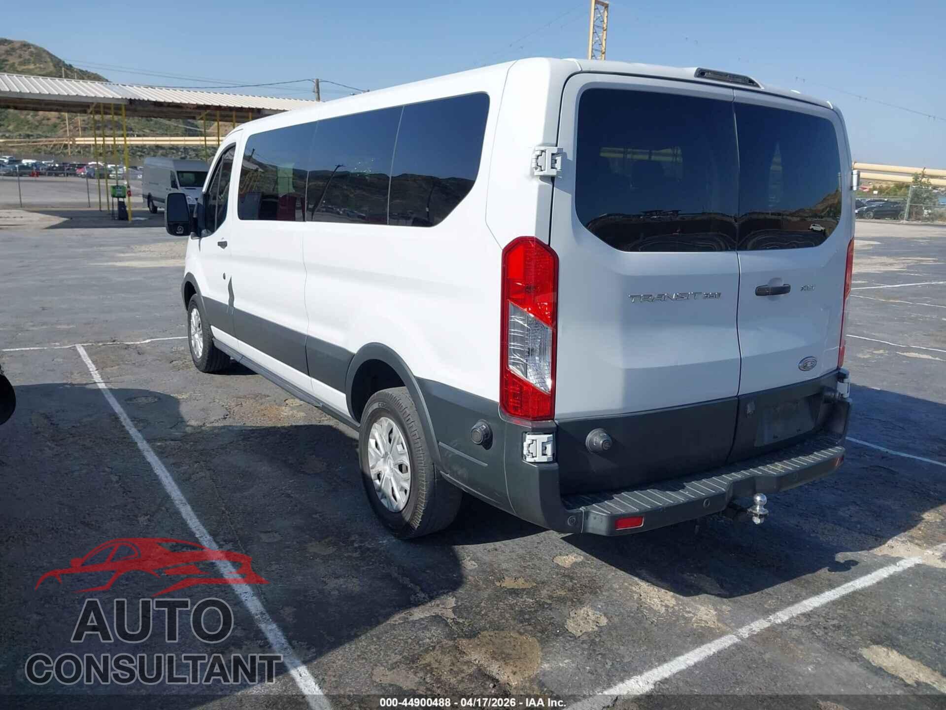 FORD TRANSIT-350 2015 - 1FBZX2ZM4FKA63284