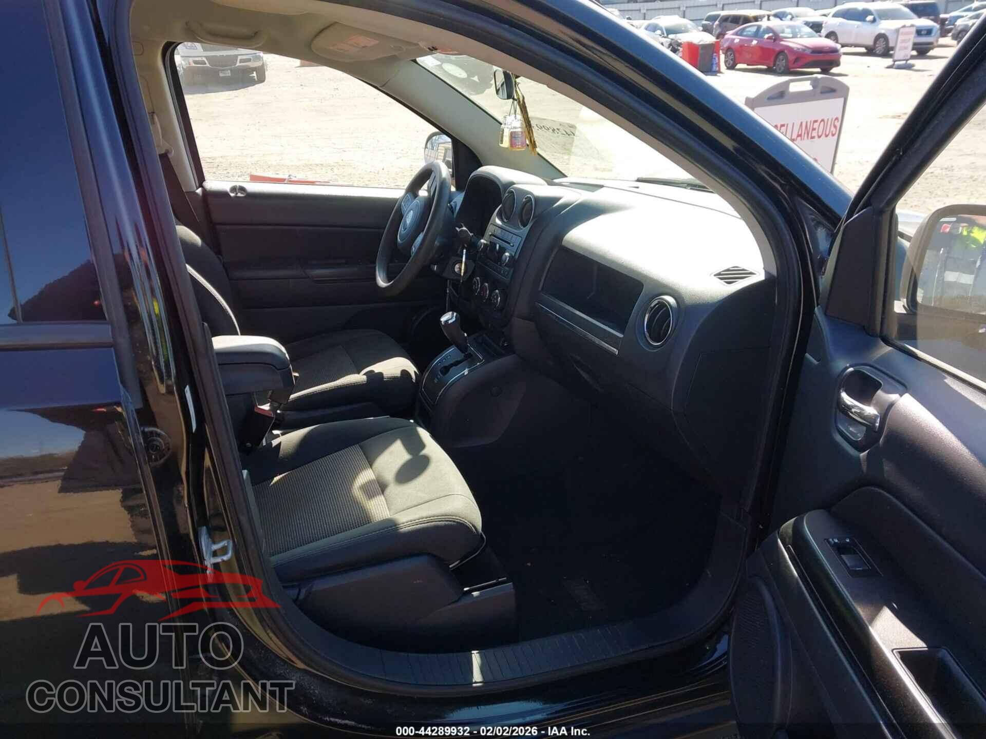 JEEP COMPASS 2012 - 1C4NJCBA1CD694883
