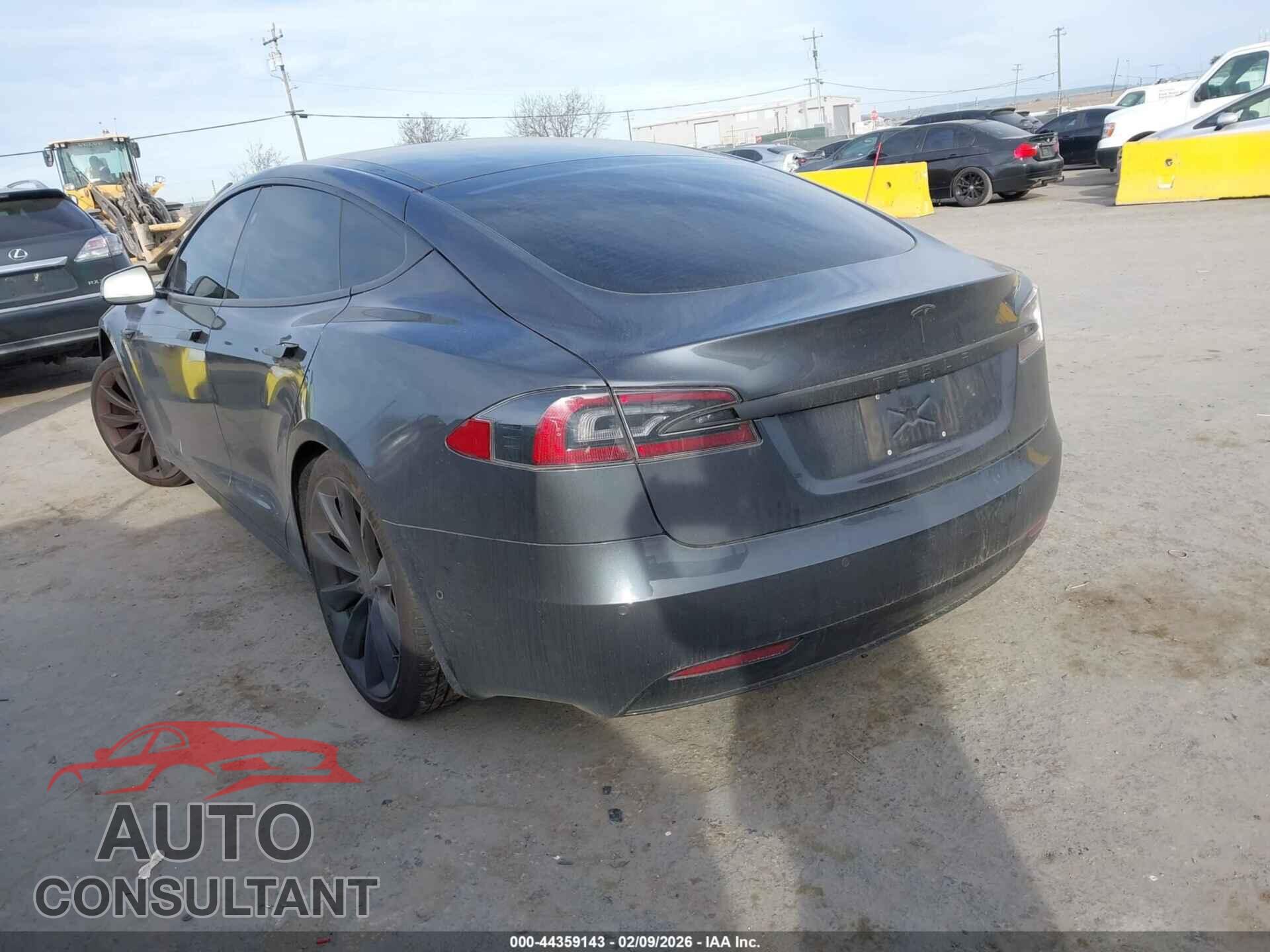 TESLA MODEL S 2018 - 5YJSA1E26JF275980