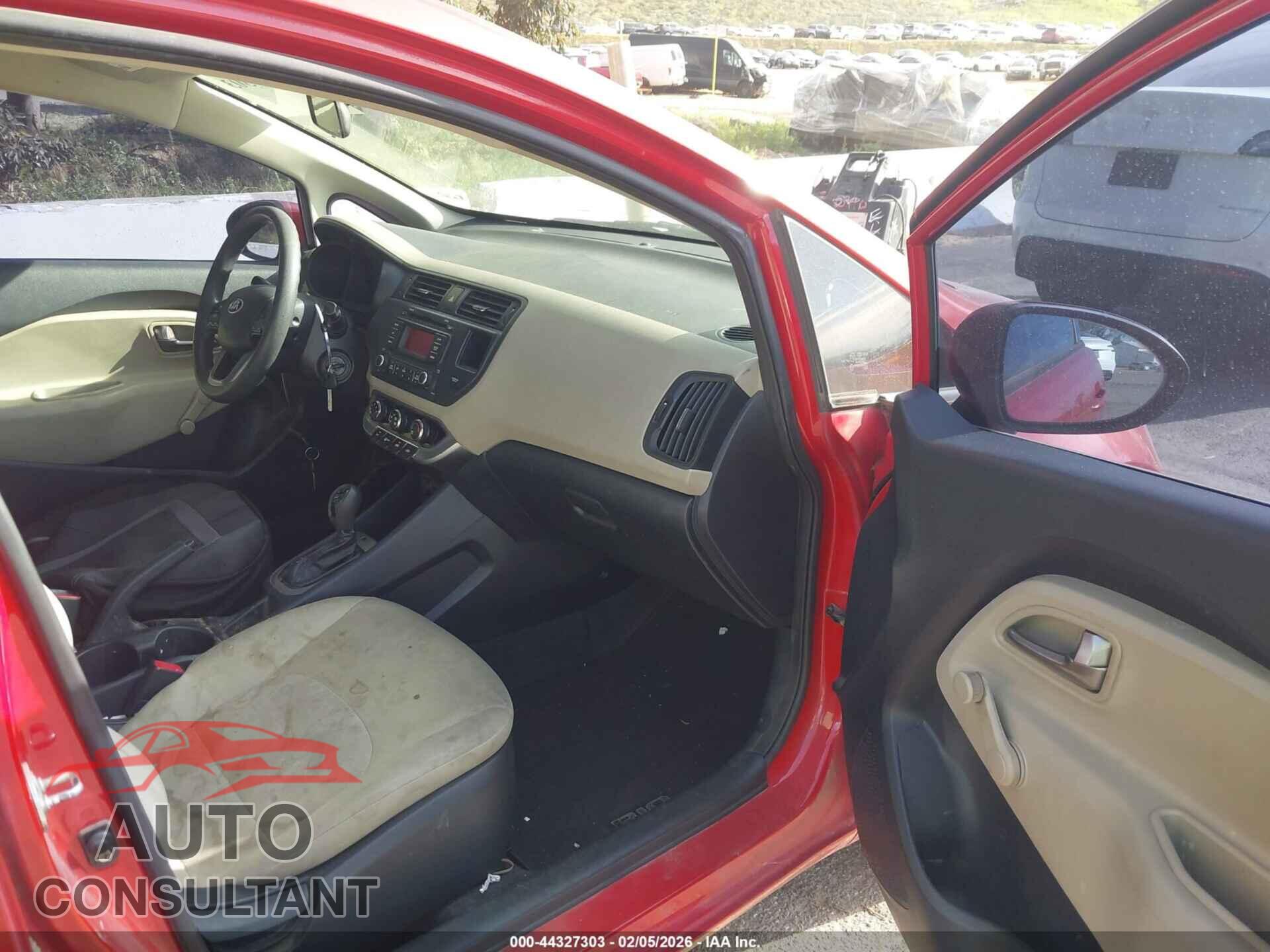 KIA RIO 2013 - KNADM4A39D6158231