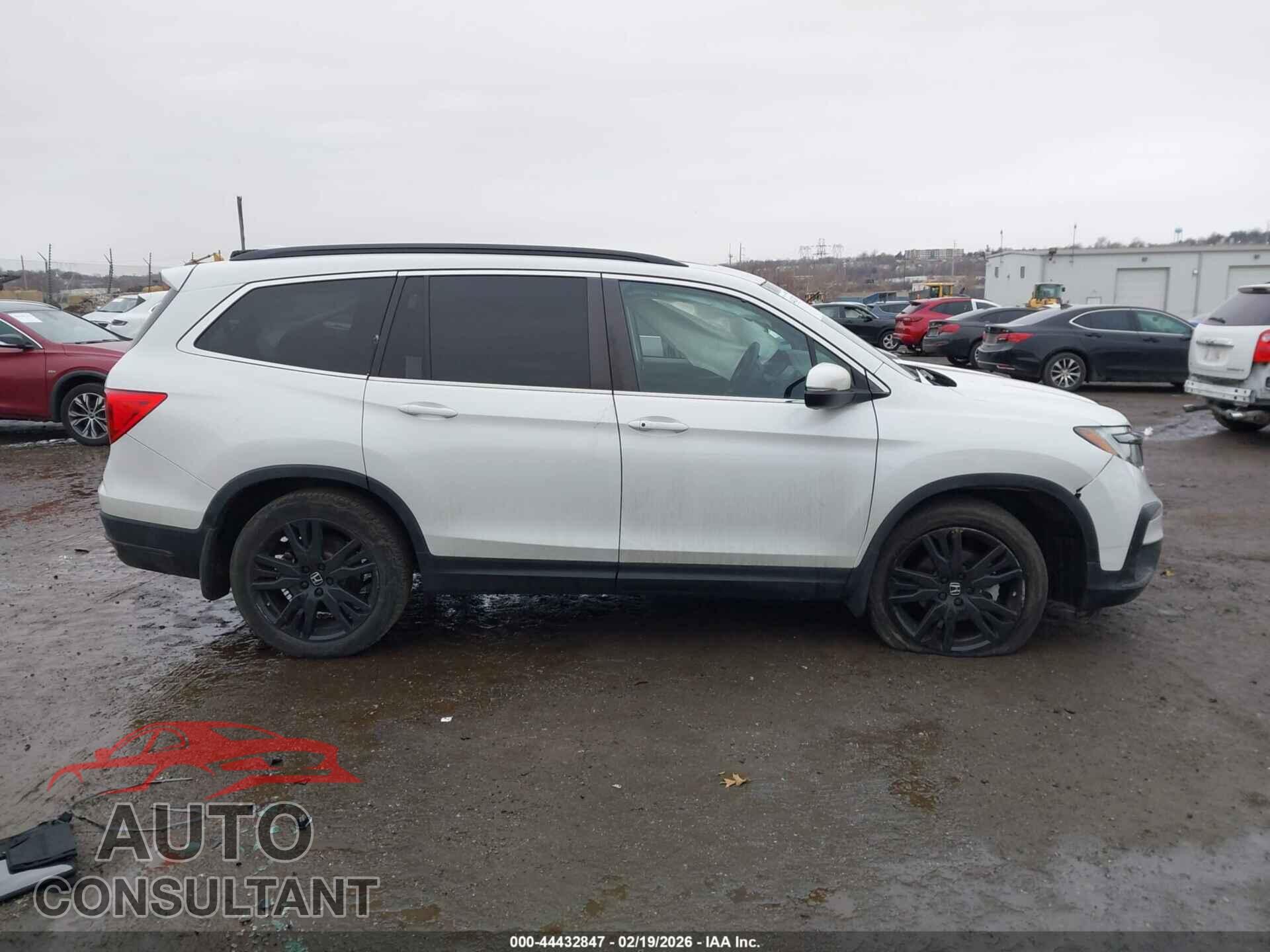 HONDA PILOT 2021 - 5FNYF6H20MB023912