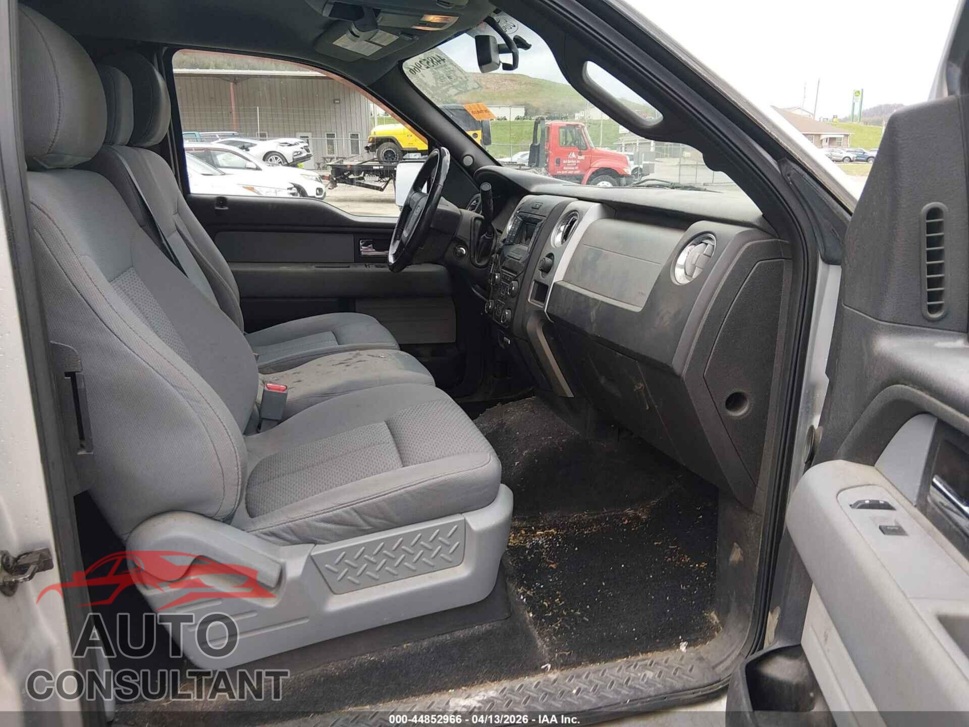 FORD F-150 2013 - 1FTFX1EF7DFD32335