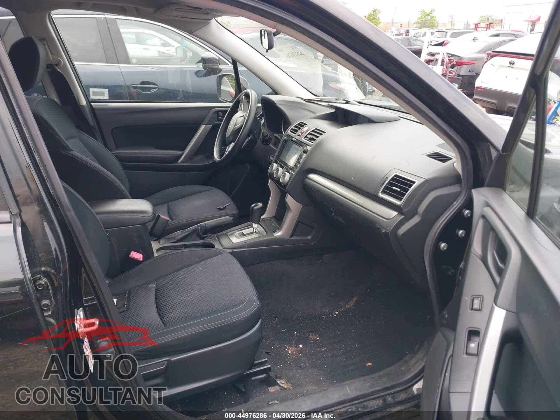 SUBARU FORESTER 2016 - JF2SJADC8GH552892