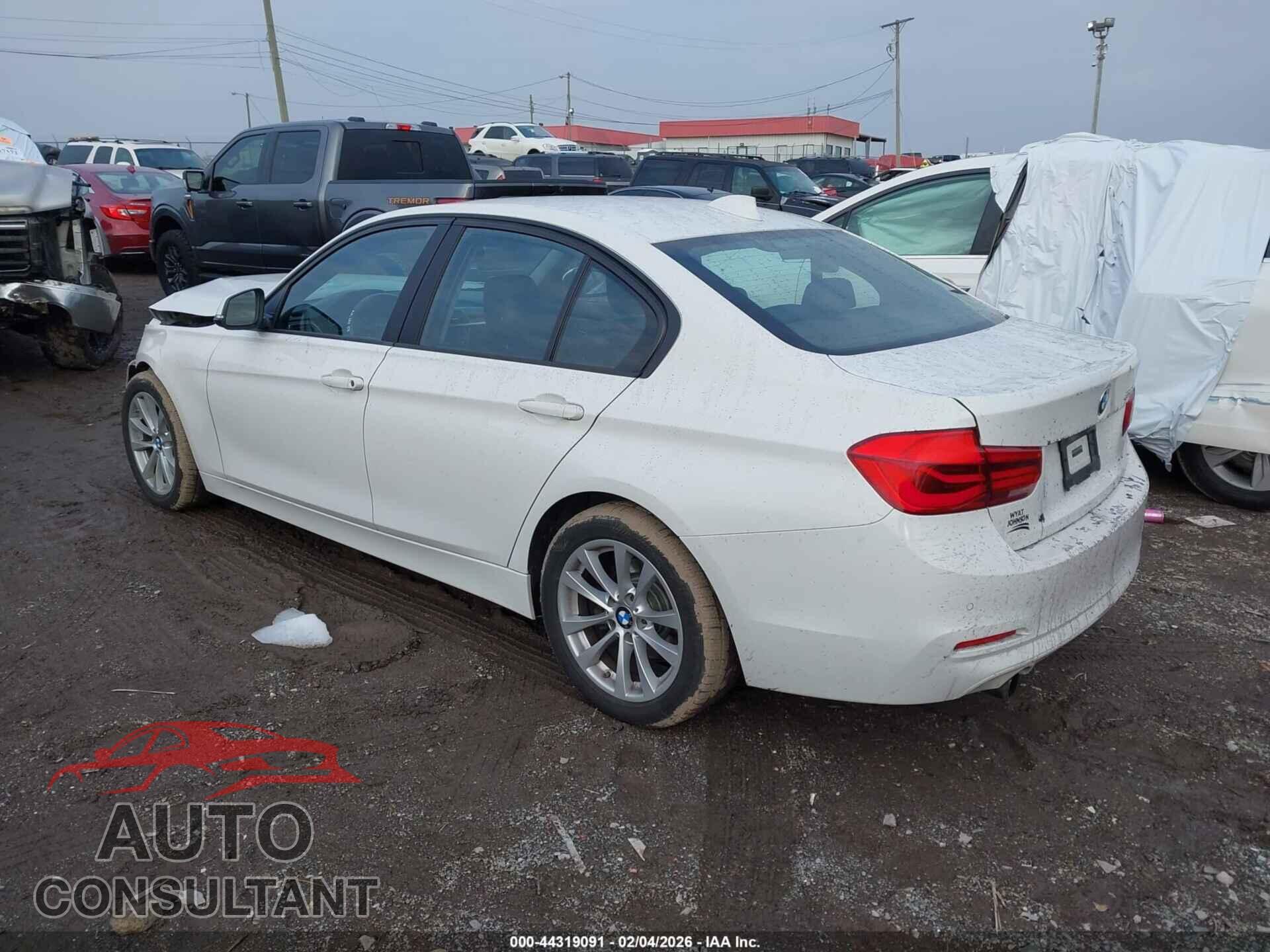 BMW 320I 2016 - WBA8E1G5XGNU12450