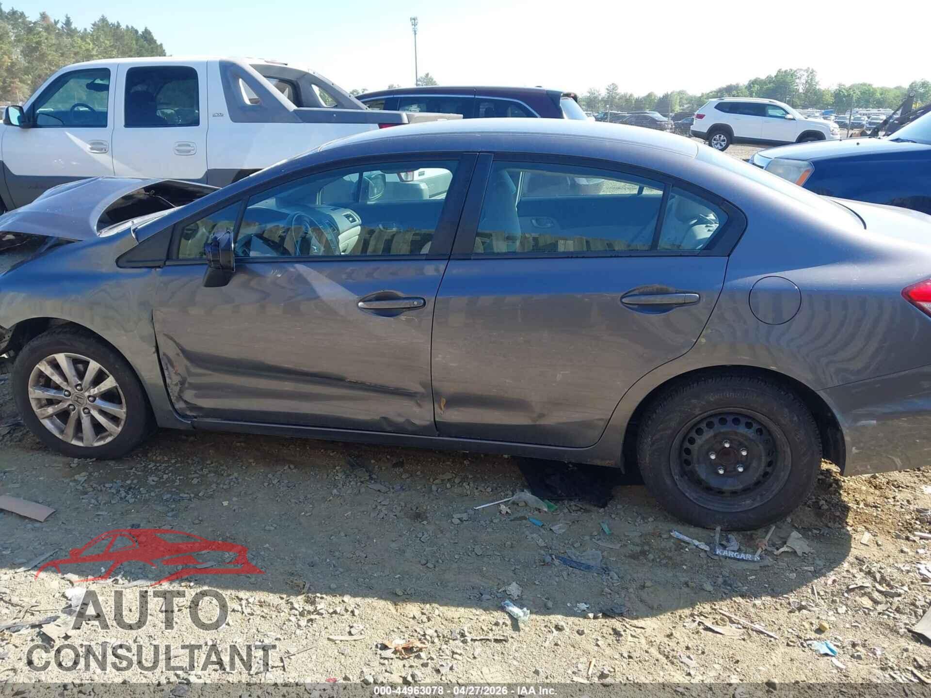 HONDA CIVIC 2014 - 19XFB2F56EE019654
