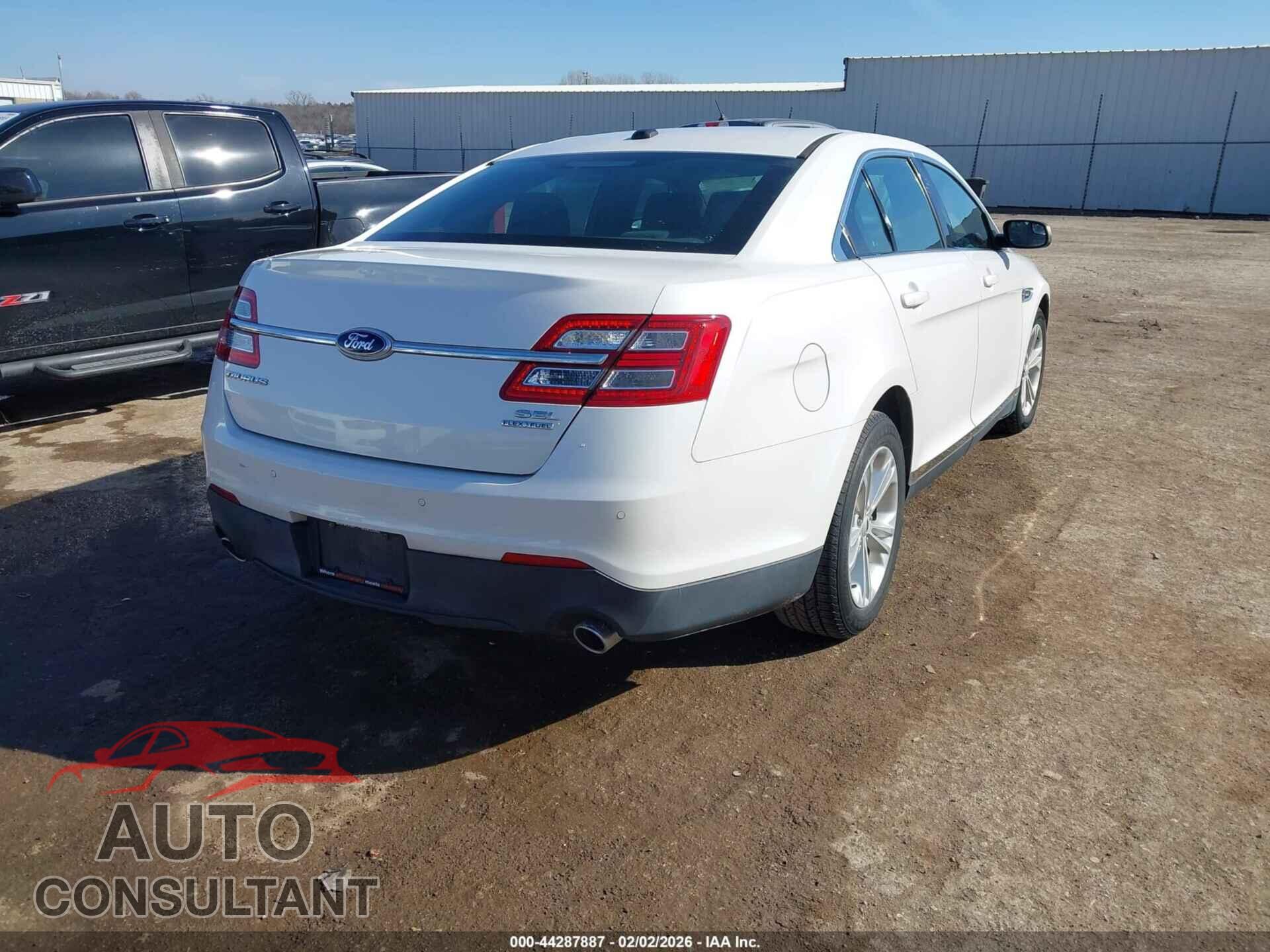 FORD TAURUS 2013 - 1FAHP2E86DG220545