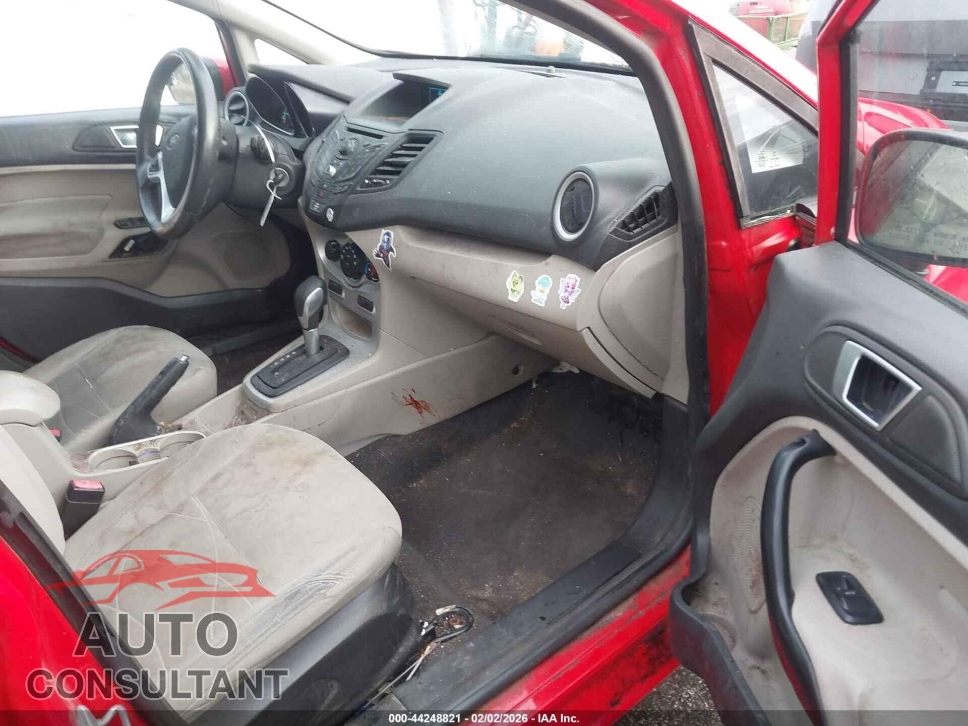 FORD FIESTA 2014 - 3FADP4EJ2EM160638