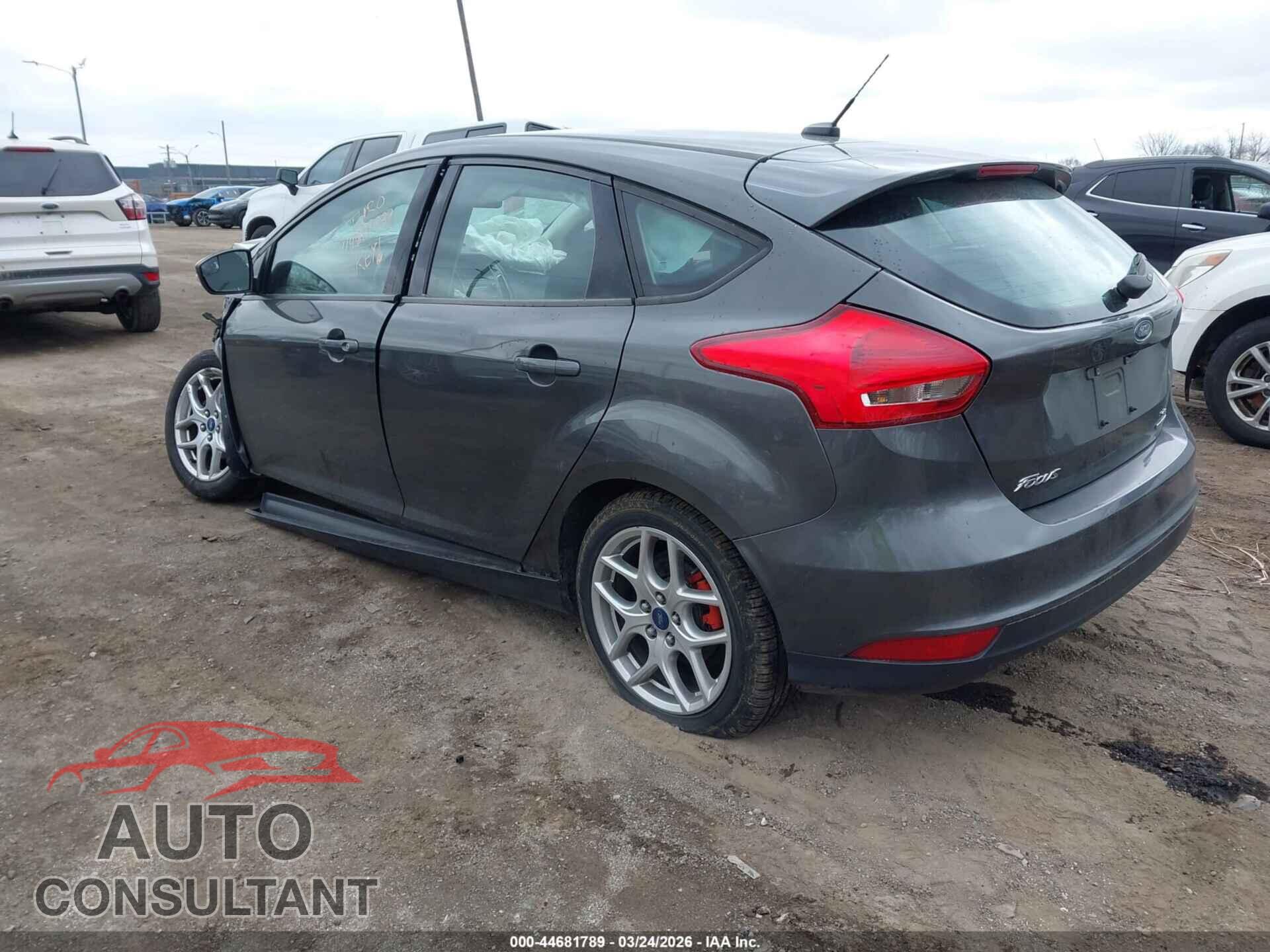 FORD FOCUS 2015 - 1FADP3K26FL360982