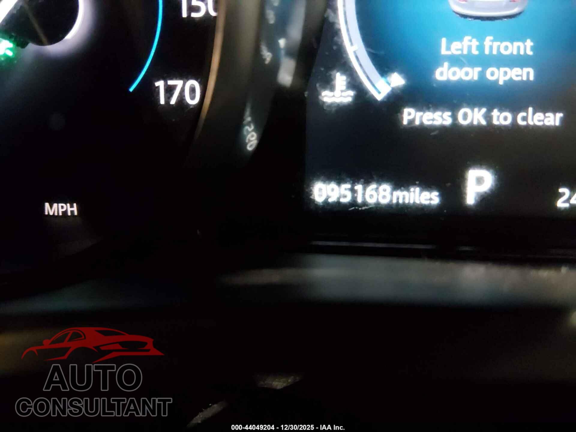 JAGUAR F-PACE 2018 - SADCJ2FX9JA270130