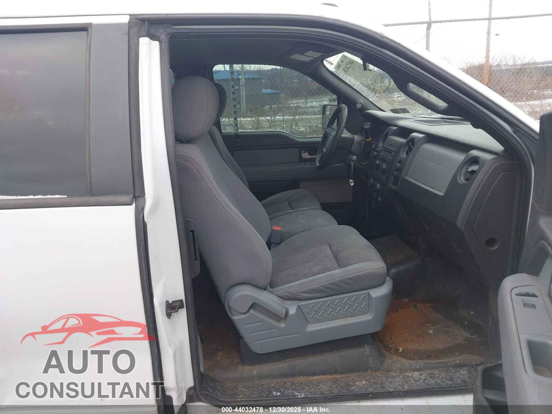 FORD F-150 2013 - 1FTFX1EF1DKD40664