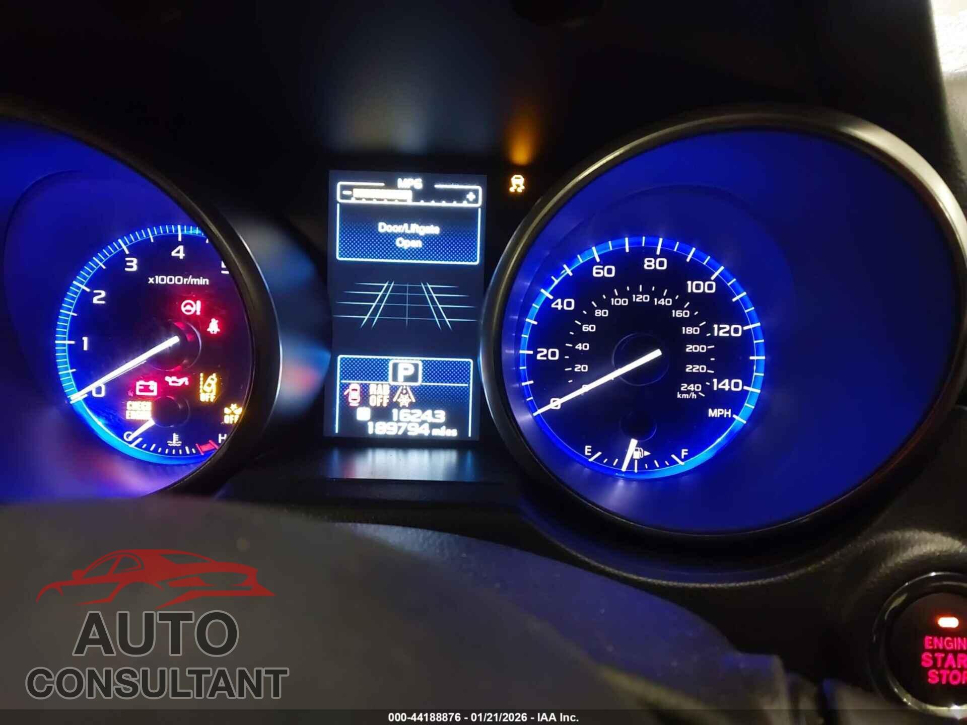 SUBARU OUTBACK 2018 - 4S4BSANC5J3349078