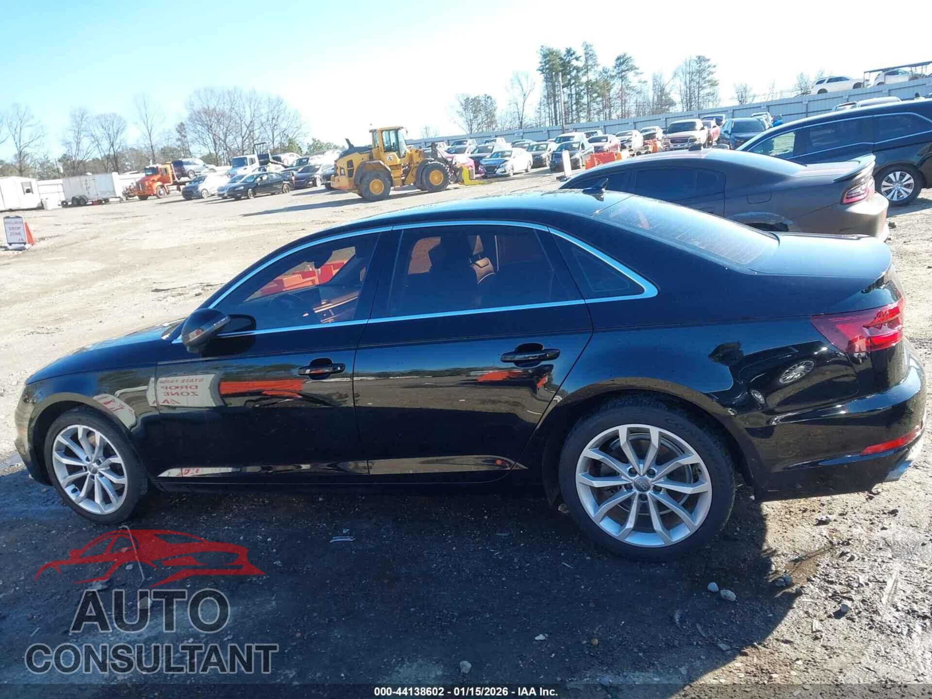 AUDI A4 2019 - WAUHMAF47KN005285